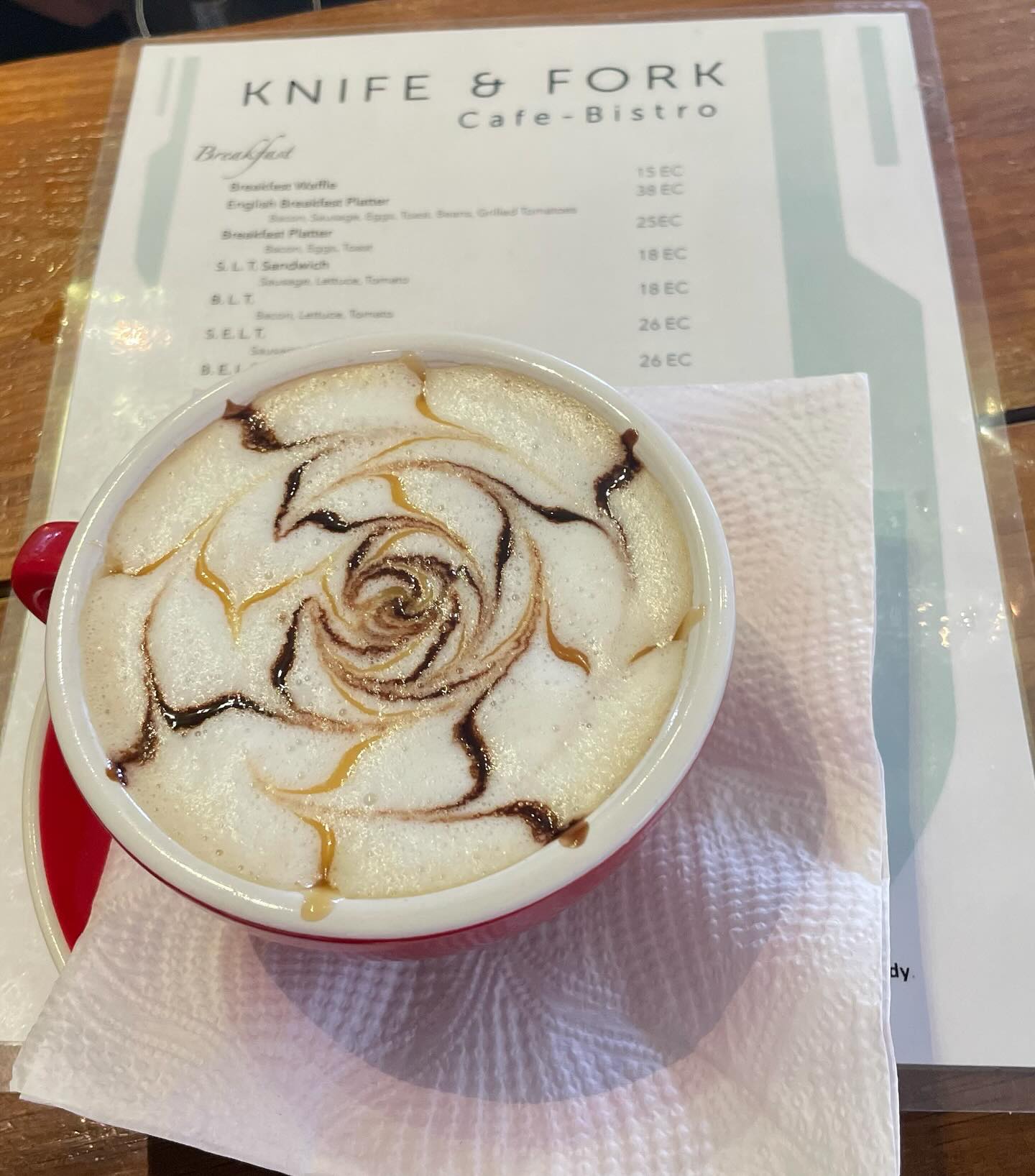 Fabulous coffee with an extra special design by Anthony, our fabulous barista. Make sure you pass by and say hello. Ask for one of our hot drink loyalty cards - collect stamps for each hot drink. 10 stamps = 1 free hot drink.
.
.
#grenada
#coffeelovers #caribbeanfood #coffeeholic #puregrenada