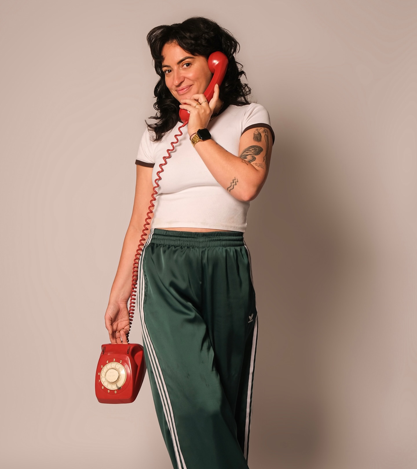 Yuhuuu!! I’m here for a little chit-chat... ☎️
Did you know I’ve lived more of my life in Bali than in Australia? Well, I’m about to tip the scales even more next month, I’m moving back to Bali (for probably the next two years!) 🌴
I know I’ve been a bit quiet lately, everything’s in full transition mode with the move and I’m having a total revamp of my niche. I’m diving deeper into fashion photography and commercial campaign work, so I’ve been behind the scenes a lot more doing the prepping, planning, and working on exciting new projects. Even though I haven’t been showing up here as much, there’s a lot of creative energy flowing! 💃📸
Also, can you believe it’s been nearly a year since Studio 5A was renovated and I started learning studio lighting? It’s wild what can happen in just 12 months! 🤯
I absolutely adore my Aussie life and clients, so don’t worry, I’ll be back in Melbourne regularly for shoots and some hang time.
If you’re in Bali in 2025 and fancy a shoot, just pick up the phone. I’m always ready for a good ol’ chit-chat! 📞💕
Photo by my fave @malachiite_ 🫶🏻