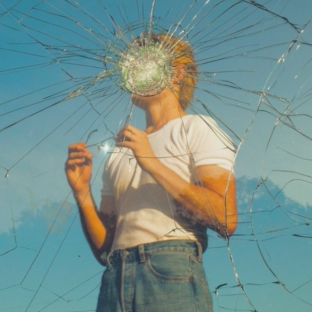 June is Men’s Mental Health Month.
Did you know:
🔹 Suicide is the second leading cause of death for men under 45.
🔹 1 in 4 men will face depression in their lifetime.
🔹 In Canada, the suicide rate among men is three times higher than women.
🔹 On average, there are 10 suicides a day in Canada, with men making up the majority.
Men, your mental health is crucial. This is a crisis we cannot ignore. Let’s change the narrative. Talk about it, seek help, and support each other.
If you or someone you know is struggling, please contact a mental health professional or call the National Suicide Prevention Lifeline at 9-8-8
#MensMentalHealth #SpeakUp #YouAreNotAlone #MensMentalHealthAwarenessMonth