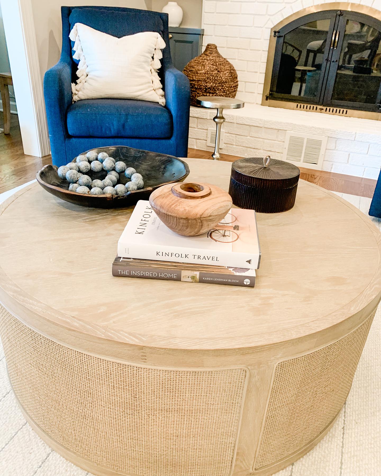 As the months are getting cooler it might be time to layer in some extra warmth in your space. Incorporating natural fiber furnishings are the perfect addition and blend with many decorating styles.
I love this caning detail on a coffee table we used in our Ellicott City project. Check out more of our favorite ways to add warmth to your space on the blog, link in bio.