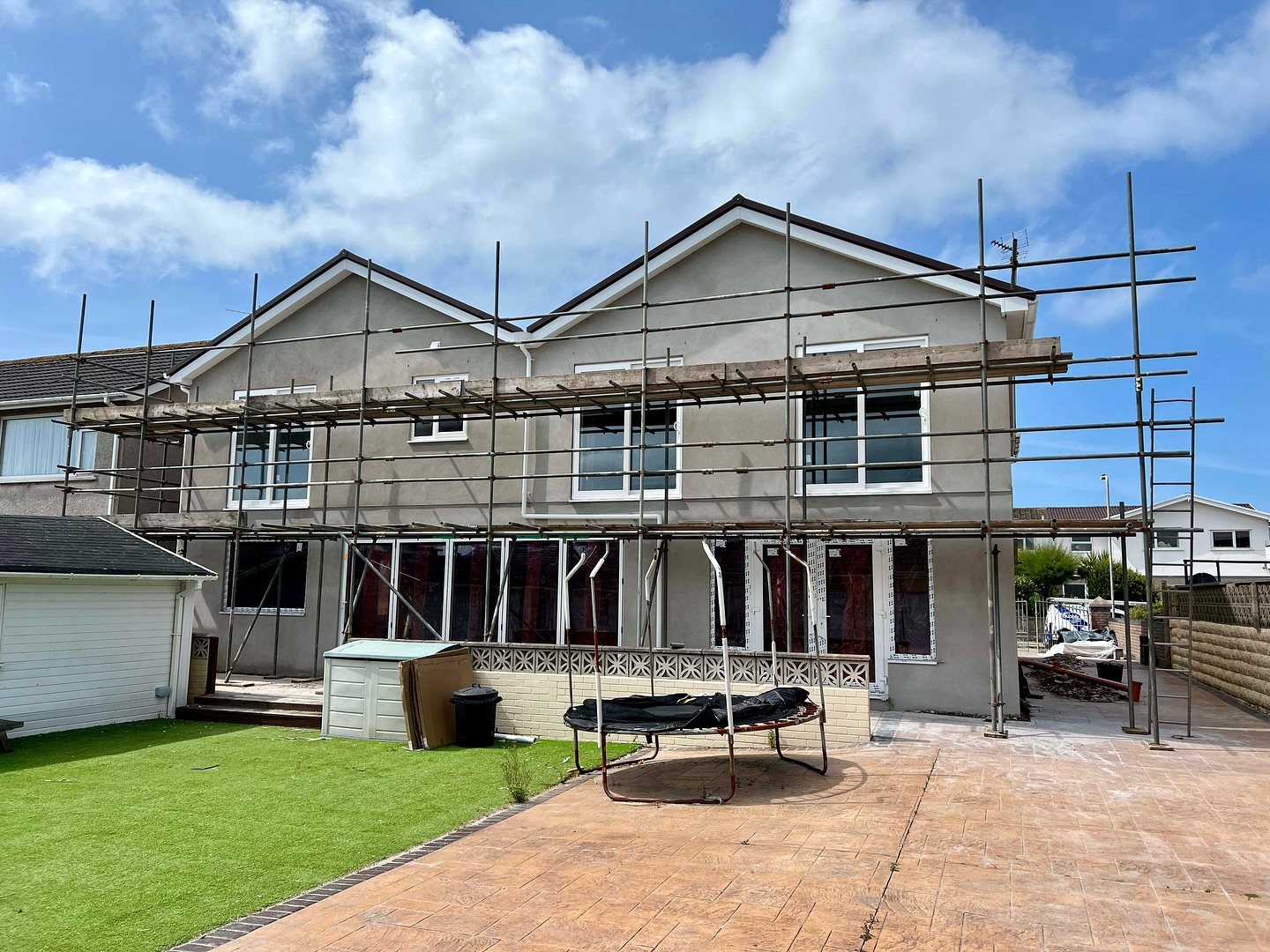 Fantastic to see such great progress on this project which included a double storey rear extension and internal remodel.
Will be an amazing transformation and will look forward to seeing more updates as it nears completion.
#transformation #extensions #remodel #renovations #construction #buildings #architecture #designer