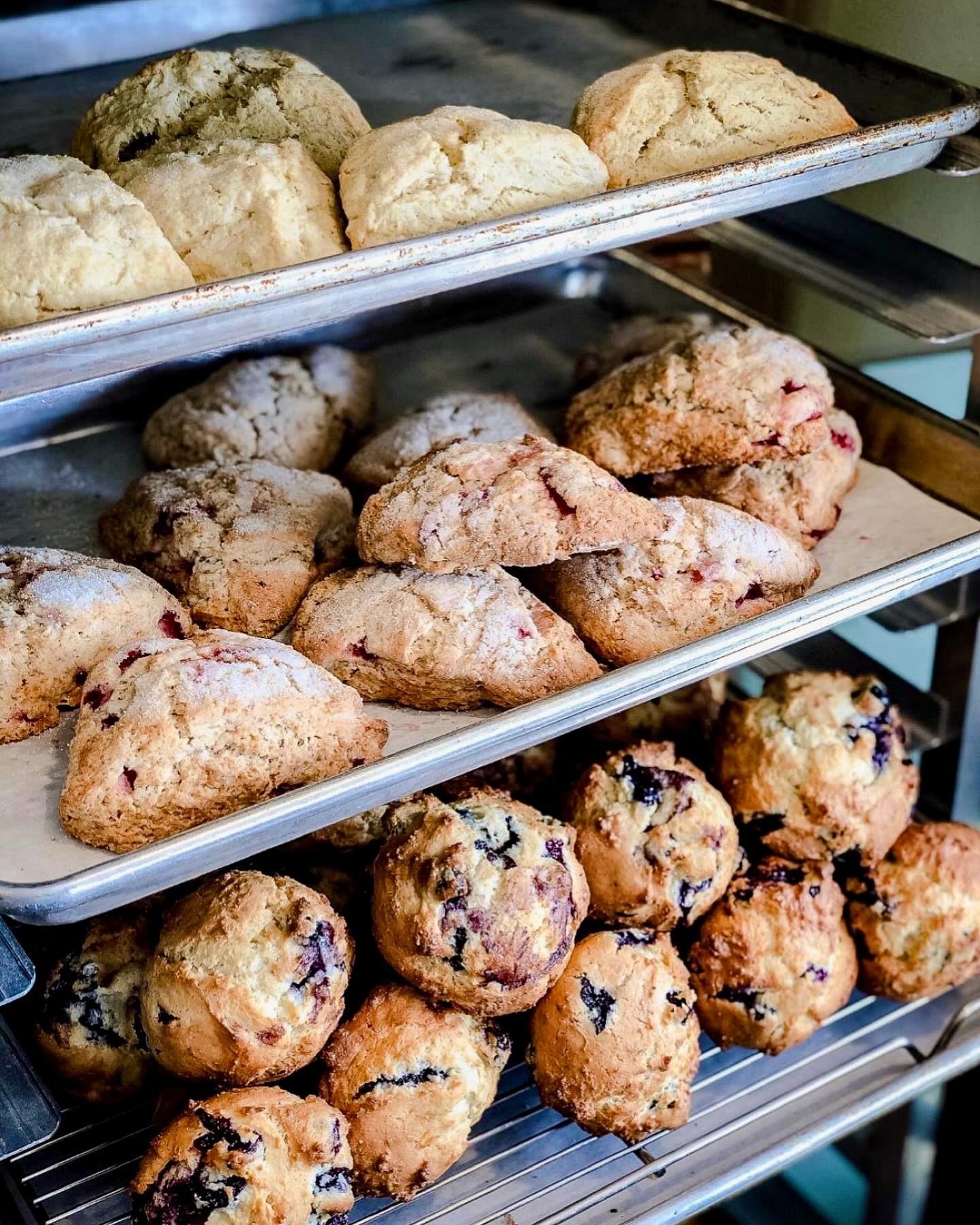 Happy Mother’s Day from Bijou!Treat Mom to something sweet today.
#bijoubakey #cayucosca #cayucosbakery #805foodie #centralcoastbakery #mothersday