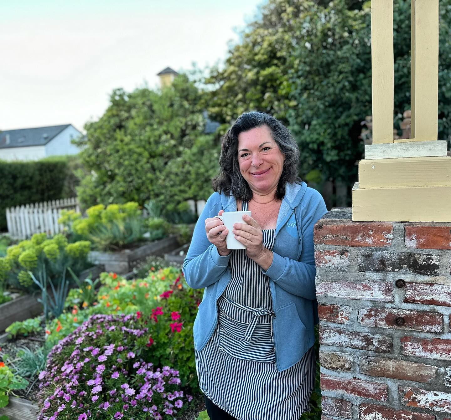 Meet Jeanell! Jeanell’s passion for food lead her to Bijou after recently graduating from the Cuesta culinary program. Her eagerness to learn new technique and high attention to detail shines through in her incredible baking skills! She enjoys experimenting in the kitchen and even mills her own grain for her homemade breads and pizza dough! Jeanell is so fun to be around and easy to talk to. Her warm, grounded energy brings a calming balance to her environment and everyone around her.
A little more about Jeanell:
1. What is your go to Bijou Item? Veggie quiche when tomatoes 🍅 are part of the medley
2. What’s your favorite Bijou product to make? I love making all the quiches
3. If you could go anywhere in the world all expenses paid where would it be? I would go to 🇮🇹 Italy!
4. What’s your spirit animal? I relate to a momma bear 🐻
5. Summer or winter? I’m definitely a summer girl 🧒.
#bijoubakery #cayucosbakery #805foodie #MeetTheTeam #cayucosca #centralcoastcabakery #bijoufoodie