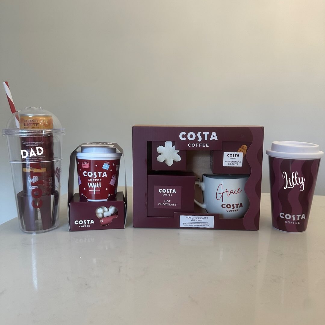 Personalised Costa Coffee gift sets. Perfect for Christmas presents for the whole family! Shop via the shopping bag icon!
#costacoffee #costacoffeeuk #costacoffeelovers #personalisedgifts #personalisedgiftsuk #habdmadewithlove