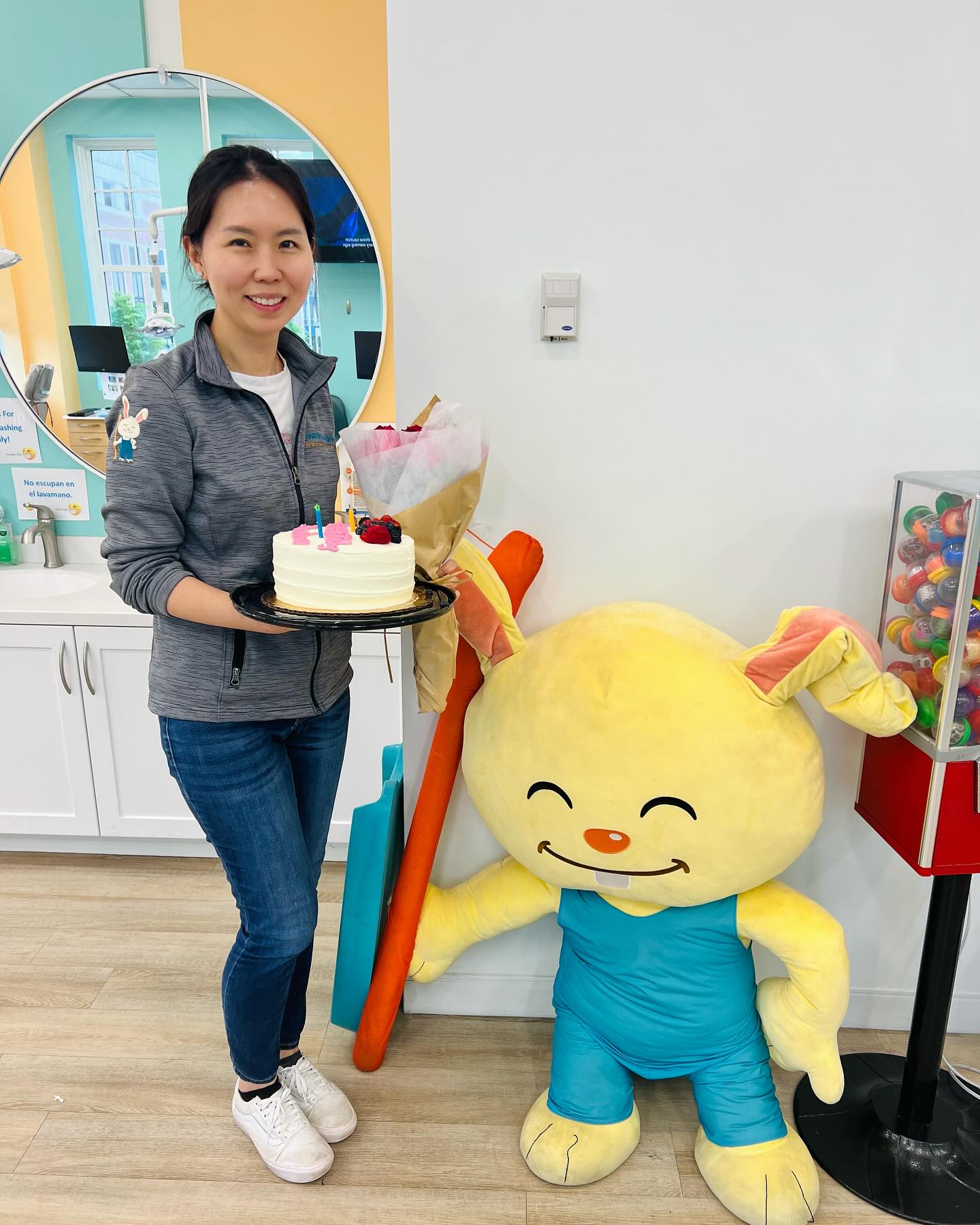 Happy belated birthday Dr.Cho!