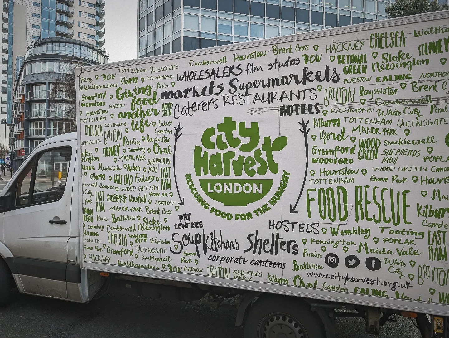 🍎🚛New Food Supply Partner🚚🍏 We're thrilled to welcome @cityharvestlondon to the BFC family to provide even more great food to our members! They rescue and redistribute quality, nutritious surplus food to organisations across London, reducing food waste and food insecurity. THANK YOU AND WELCOME! 🤗
#foodwaste #foodcharity #costoflivingcrisis #partners