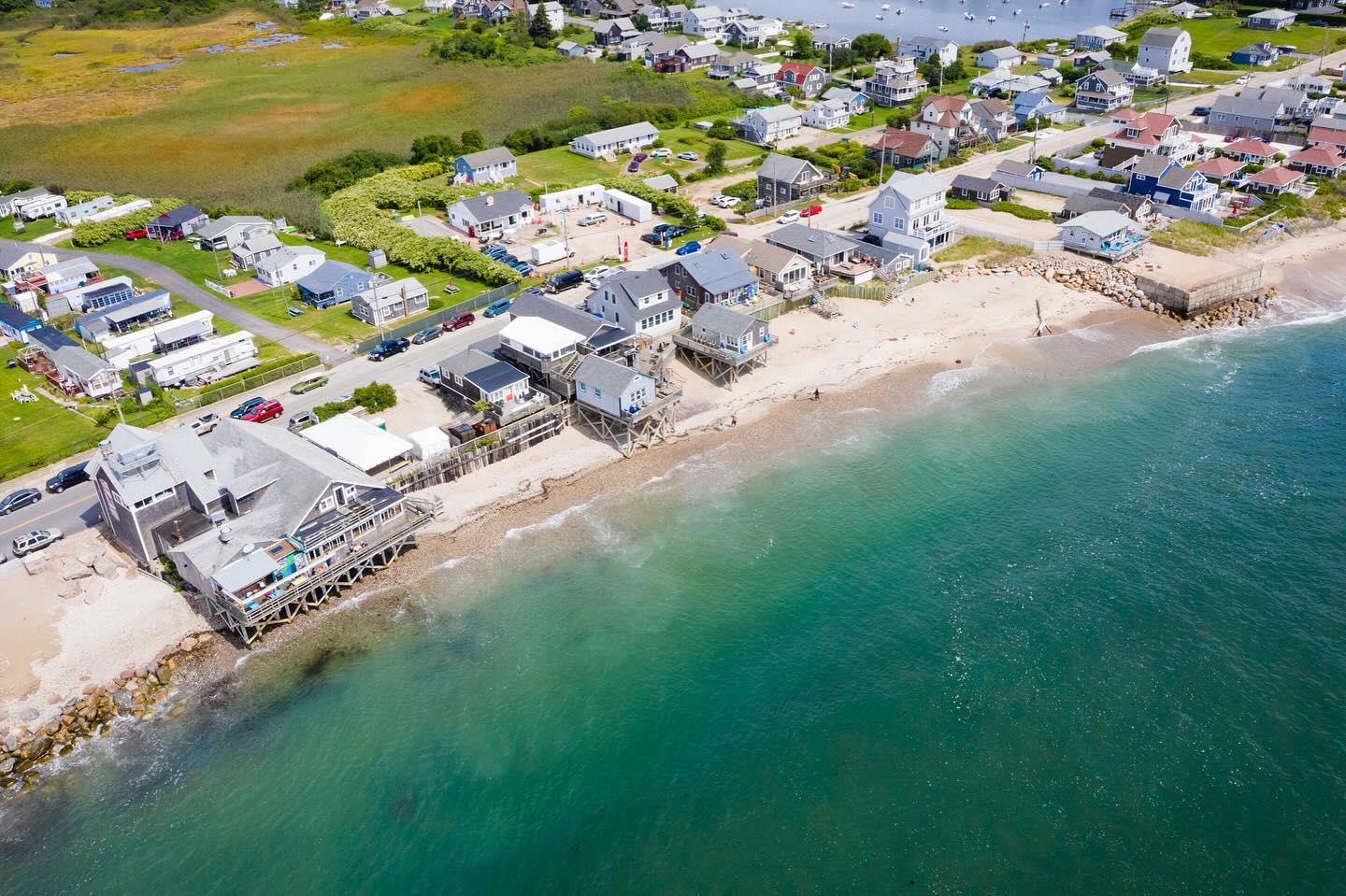 Summer is here ☀️
Take advantage of our June special
15% off any 1 night stay
20% off any 2 night stay
30% off any stay of 3 nights or more
.
Applicable to June stays only
.
.
.
#matunuck #beach #ocean #vacation #summer #rhodeisland #getaway #rentals