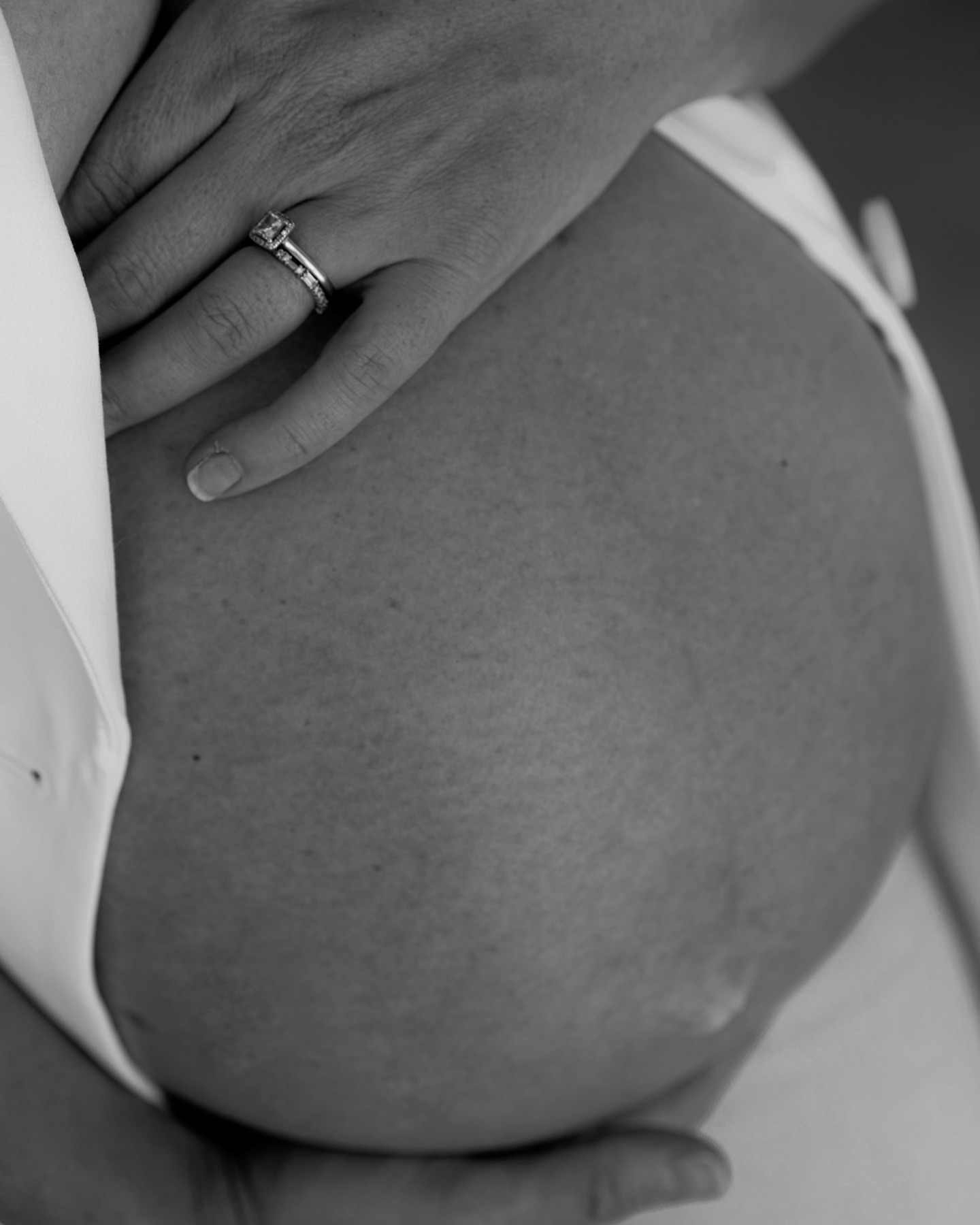 Life’s greatest miracle 🫶🏼
#pregnancy#mothertobe#pregnancyshoot#maternityshoot#contentcreator#contentcreation#melbournematernityphotographer#melbournematernityphotoshoot#maternitycontent#lifestylephotography#lifestylephotographymelbourne