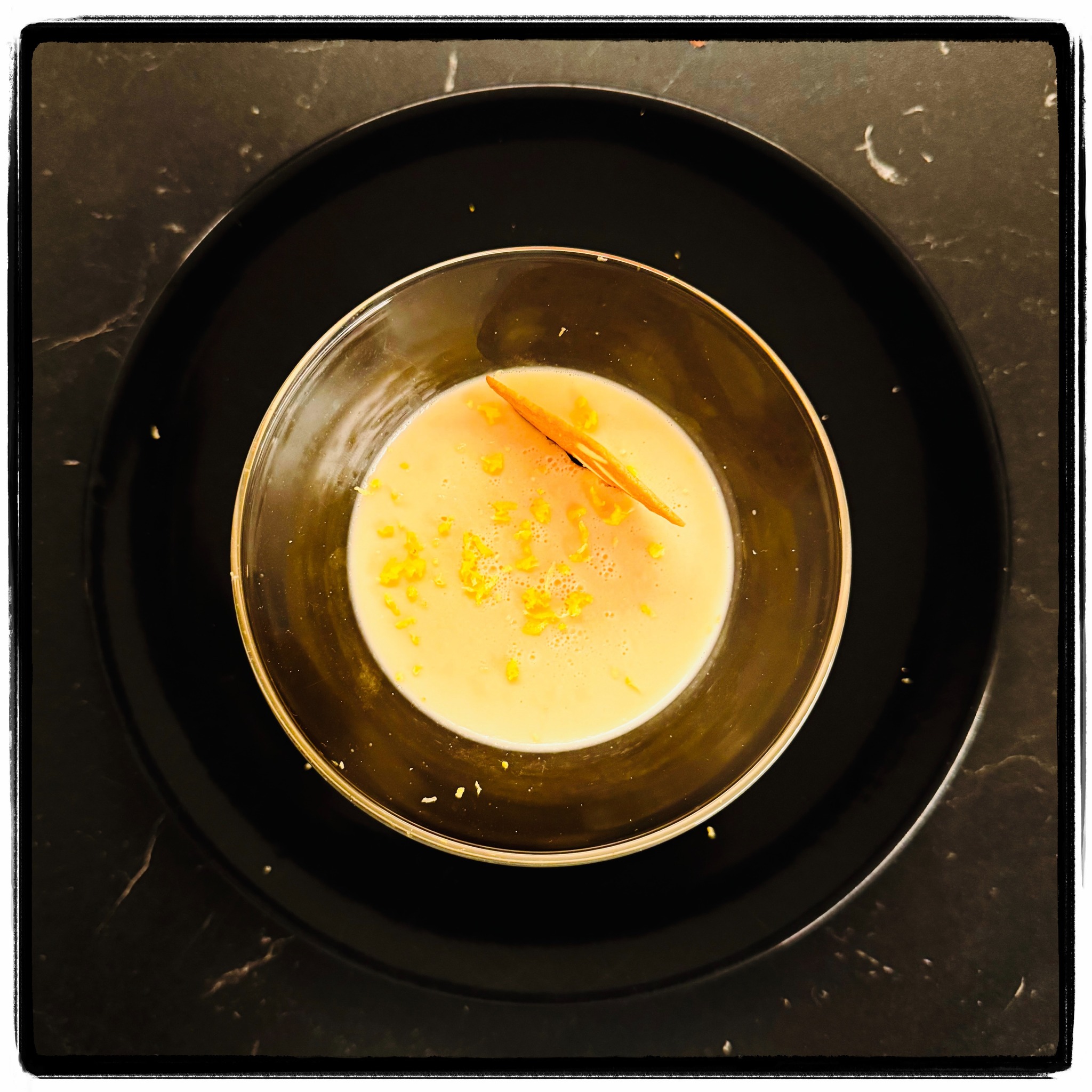 #dessert was a delicate rhubarb and lemon posset, the perfect balance of sweet and tart! This creamy custard was infused with bright lemon and rhubarb for a delightful end to the meal. #springvibes #refreshing