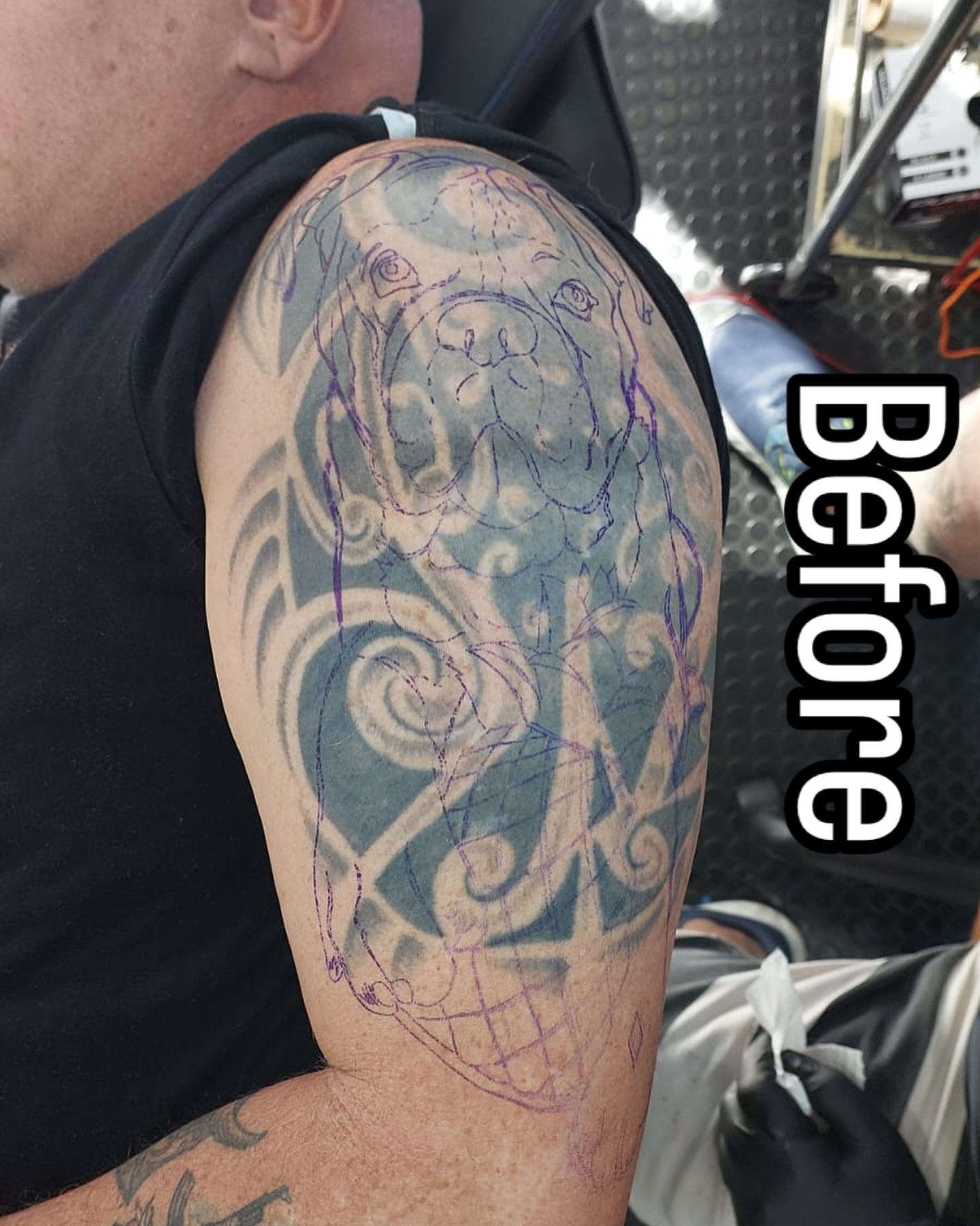 Milo is doing this cover up for Raymond, base is done, we just need some final touches to pull it together. Excited to finish this awesome pet portrait!
#mrluckystattoo #capetowntattoo #capetowntattooartist #capetowntattoostudio #capetowntourism #tattoossofinstagram #inkstagram #tattooideas #tattoolove