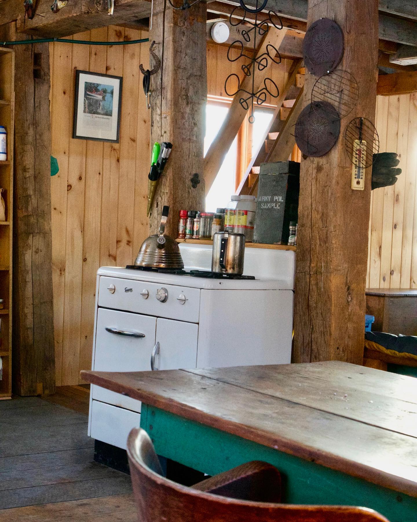 Thinking about a spring cottage weekend? 👀