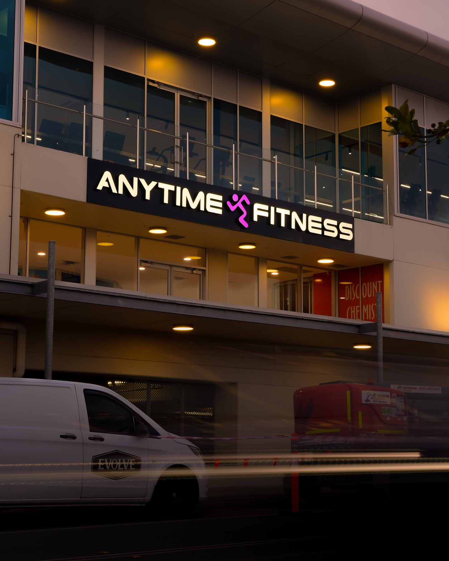 First look at a portion of the fit-out we completed over the past 3 nights for the recently revamped @anytimefitness / @anytimefitnessbeenleigh
Full project re-cap to come soon π―