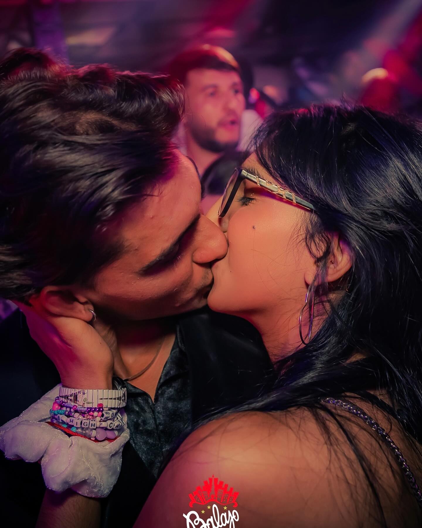 Un samedi soir au @balajo.paris . Samedi 11 Mai 2024đ«¶ Hosted by @hustleandflow.exp
Music by dj Riddick
Pictures et movies by @wls_photographie
Retrouver toutes les photos sur le site internet .www.hustleandflow.fr
#parisbynight #nightclub #paris #nightclub #musique #smile #love #style #music #girl