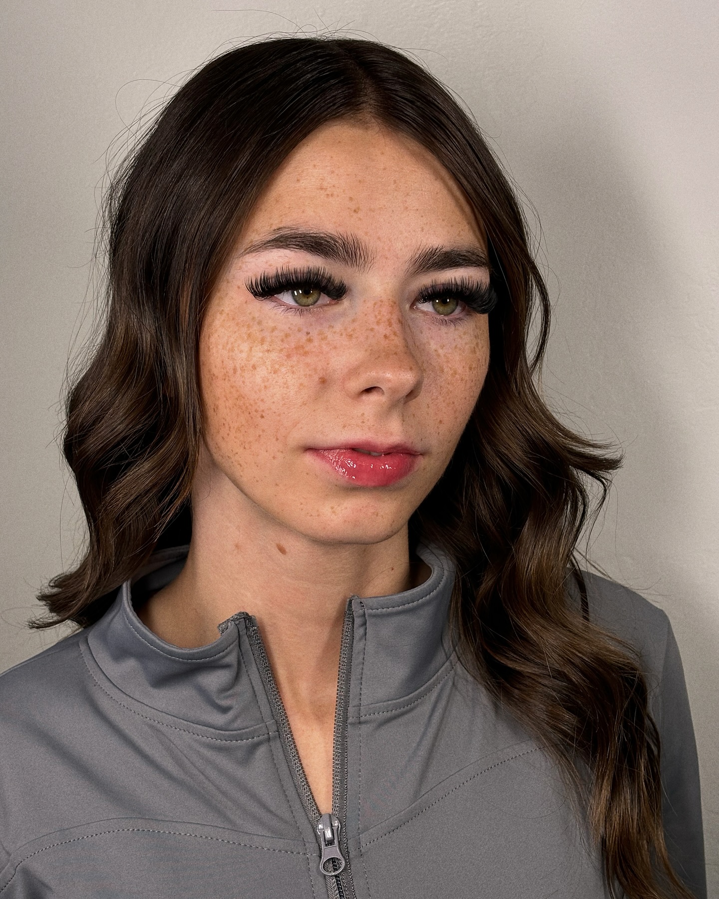 Appreciation post for this gorgeous volume set๐
One thing we value most is diversity, we love being able to create different types of sets based off of our clients wants.โจ Whether you want something super light, full but not too full, or extremely fluffy, we will do our best to achieve your desired look๐
#blacklashes#azlashes#azlashextensions#fulllashes#azlashartist#azlashtech#azlash#phoenixbossbabe#phoenixlashextensions#phoenixlashartist#phoenix#az#arizona#phoenixlashtech#pampurebeautyco#pampurebeautylashco#glendale#glendalelashes#glendalelashartist#bossbabes#bossbabesaz#azlashtraining#foryou#foryoupage#lashes