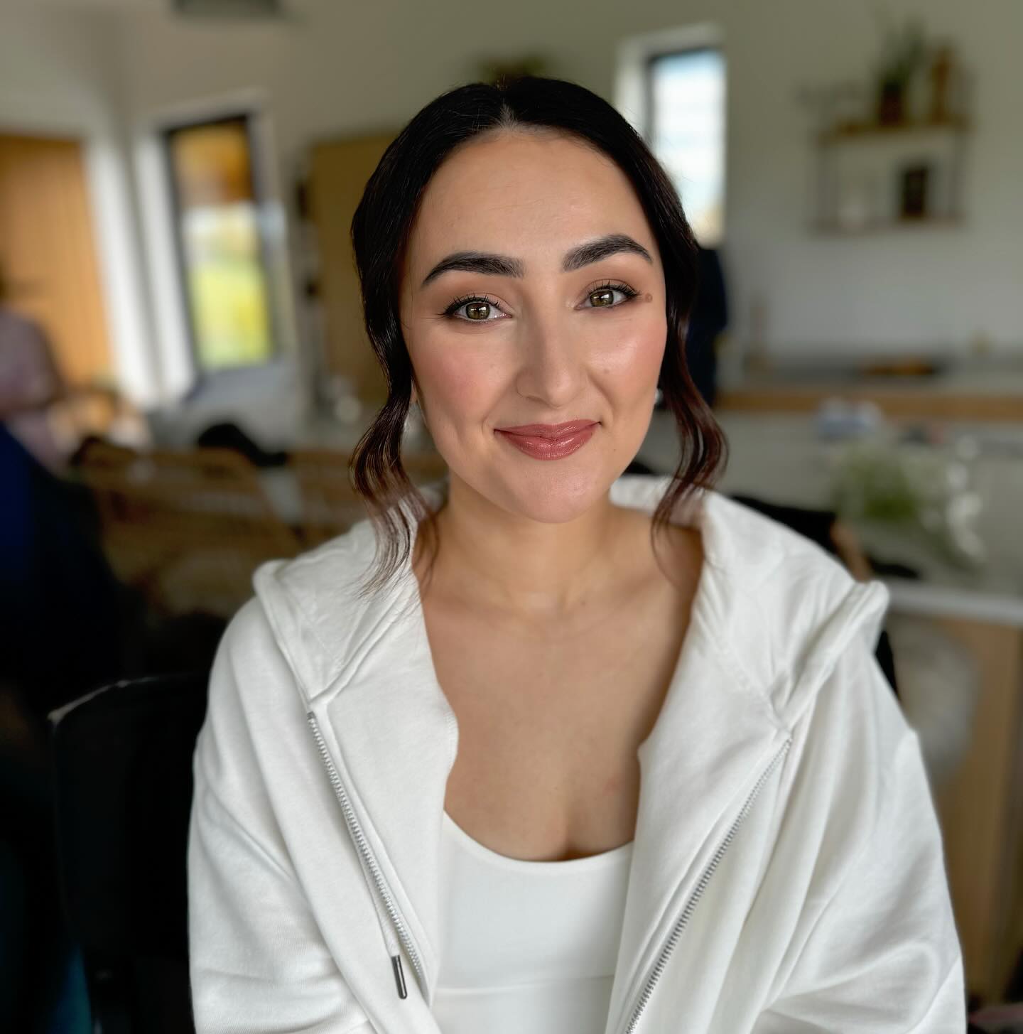 Gorgoues Bride Beth and her incredible skin ✨
VENUE @theholfordestate
HMUA @fayekenyonhairandmakeup
#skingoals #bridalmakeup #bridalmakeupartist #wedding #weddinginspiration #weddingmakeup #makeupartist #hairstylist #bridalhair #bridalhairstyle #ilovemyjob