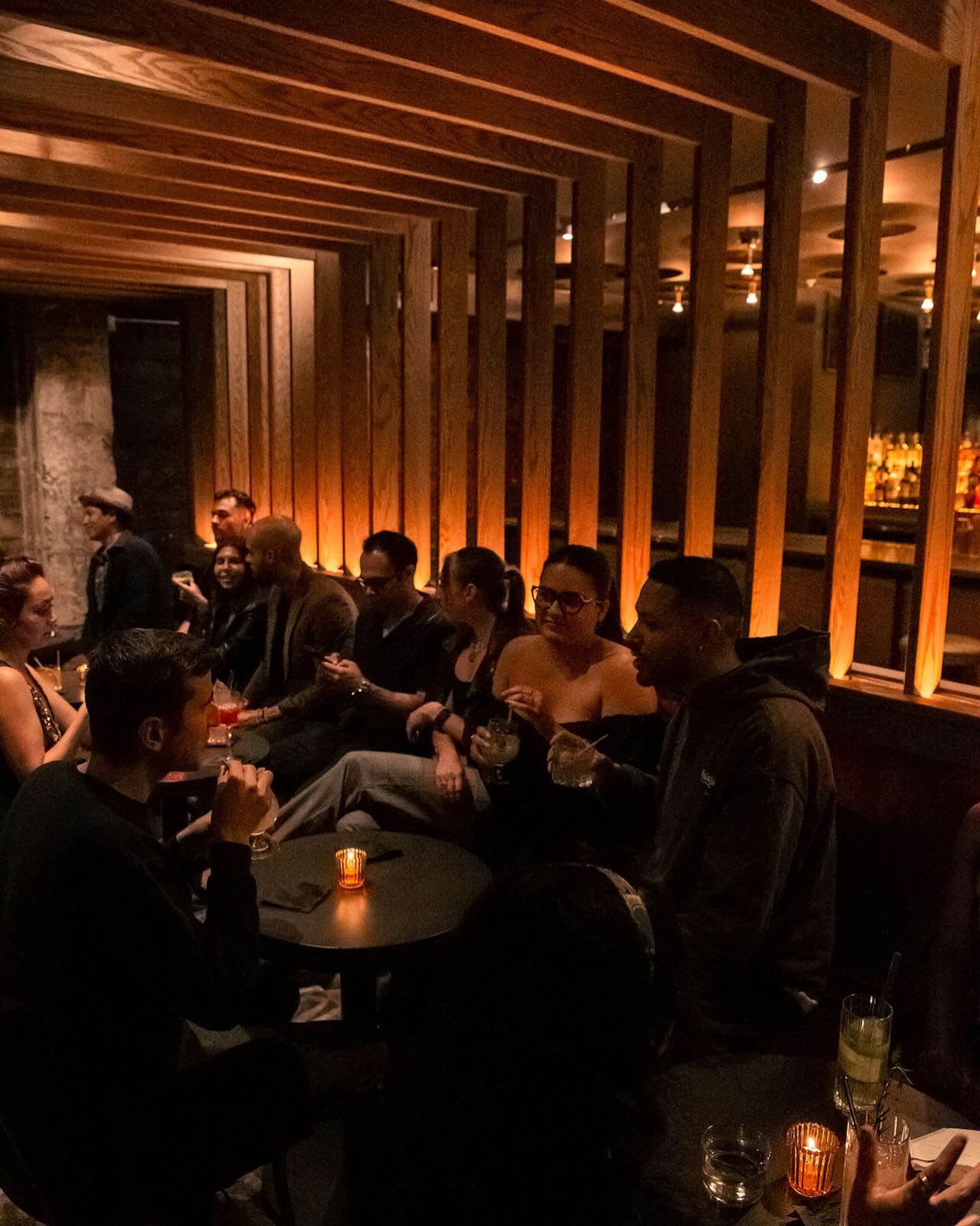 🎬✨ Chill in the Cinema Room
Kick back and enjoy the cozy vibes of our Sutter Cinema Room. Perfect for catching up with friends and creating new memories.
#PersonaEvents #SutterCinema #EventVenue #CozyAmbiance #NightOut