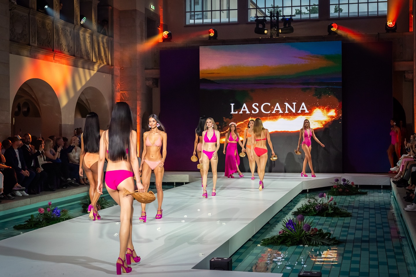 Queens slaying at our @lascanaofficial Fashionshow such as @jessica_haller @lillypaul @tonigarrn and many more #showproduction @ivorymediagroup #showproducer @rogersery #fahionshow #lingerie #swimmwear