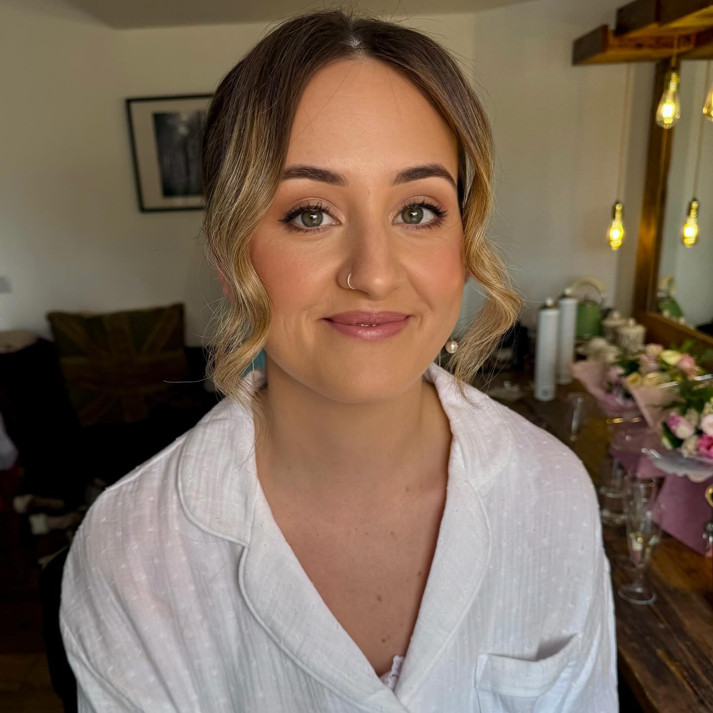 Natural beauty Rachael ~ a soft neutral look 🌿
VENUE @thewestmill
MUA @fayekenyonhairandmakeup
HAIR @klsbridal
@natashadenona @charlottetilbury @narsissist @maccosmeticsuk @hourglasscosmetics @morphebrushes @makeupbymario @lauragellerbeauty @embryolisseuk @kikomilano