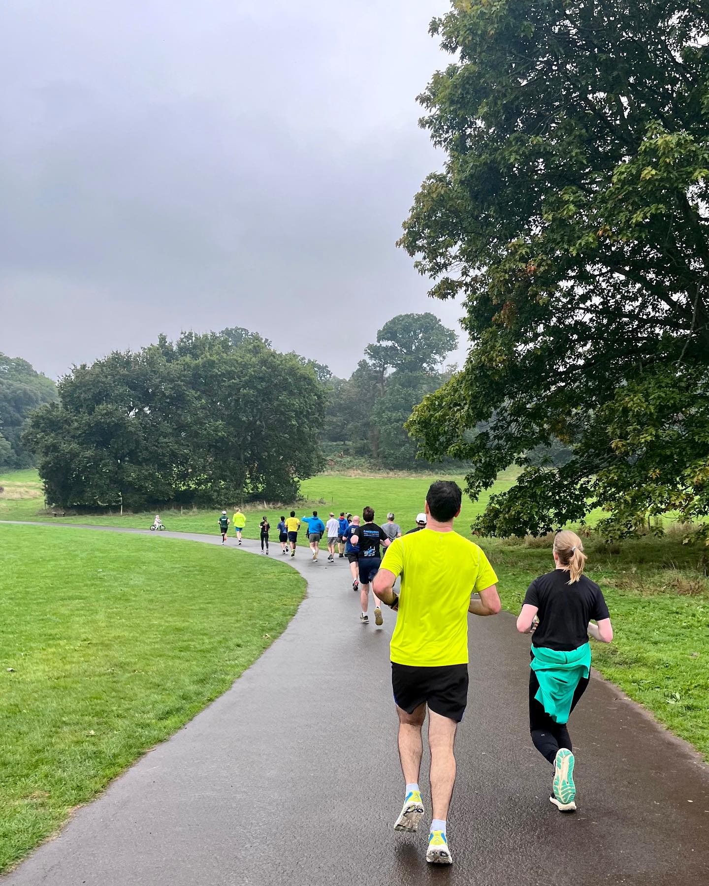 Starting Saturday right with the crew 💛🏃☕️🥐 #WinningTogether