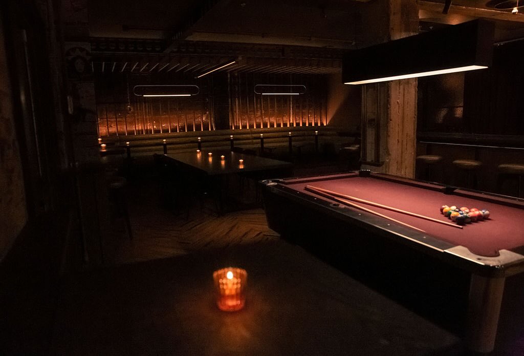 🎱 Ready for Your Best Shot?
The table’s set and waiting. Come challenge your friends to a game tonight!
#PersonaVibes #PoolNight #GameOn #ChallengeAccepted