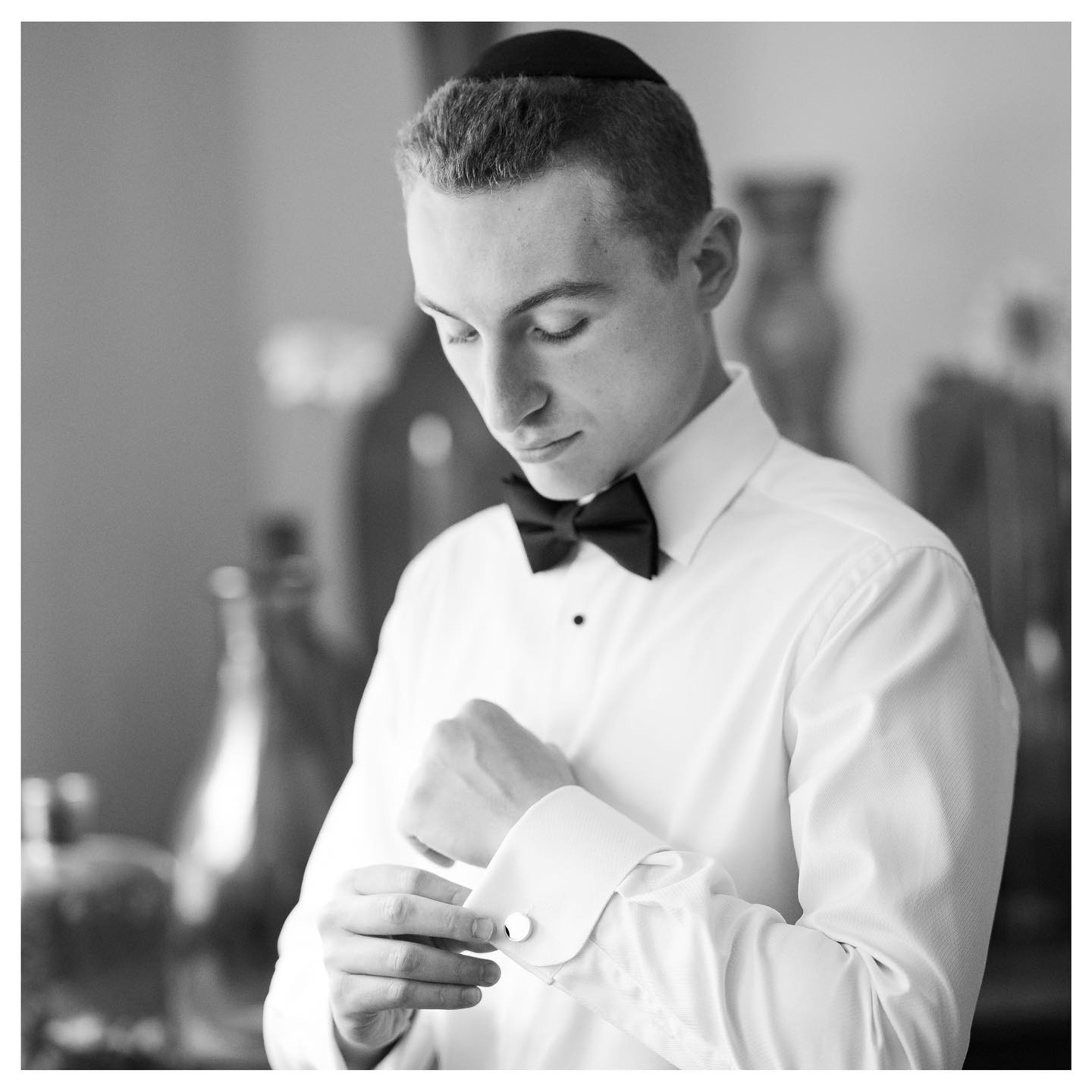 Looking Back
•
Malka & Benjamin’s wedding
Summer, 2021
•
Photogrophy and cinematography:
@binyaminkornphotography
Hair: @hairbychayashasha
Makeup: @yoninahaber
Flowers: @goldflowersmonsey
Party Planner: @perfectplansbylisa
•
Binyamin Korn Photography, Boutique Photography Studio
#AneliteExperience
•
#wedding #party #sweet #eventplanner #israel #dj #birthday #events #judaica #jewishwedding #celebration #photobooth #firstlook #weddingday #jewishweddingday #finally #couplegoals #thebigday