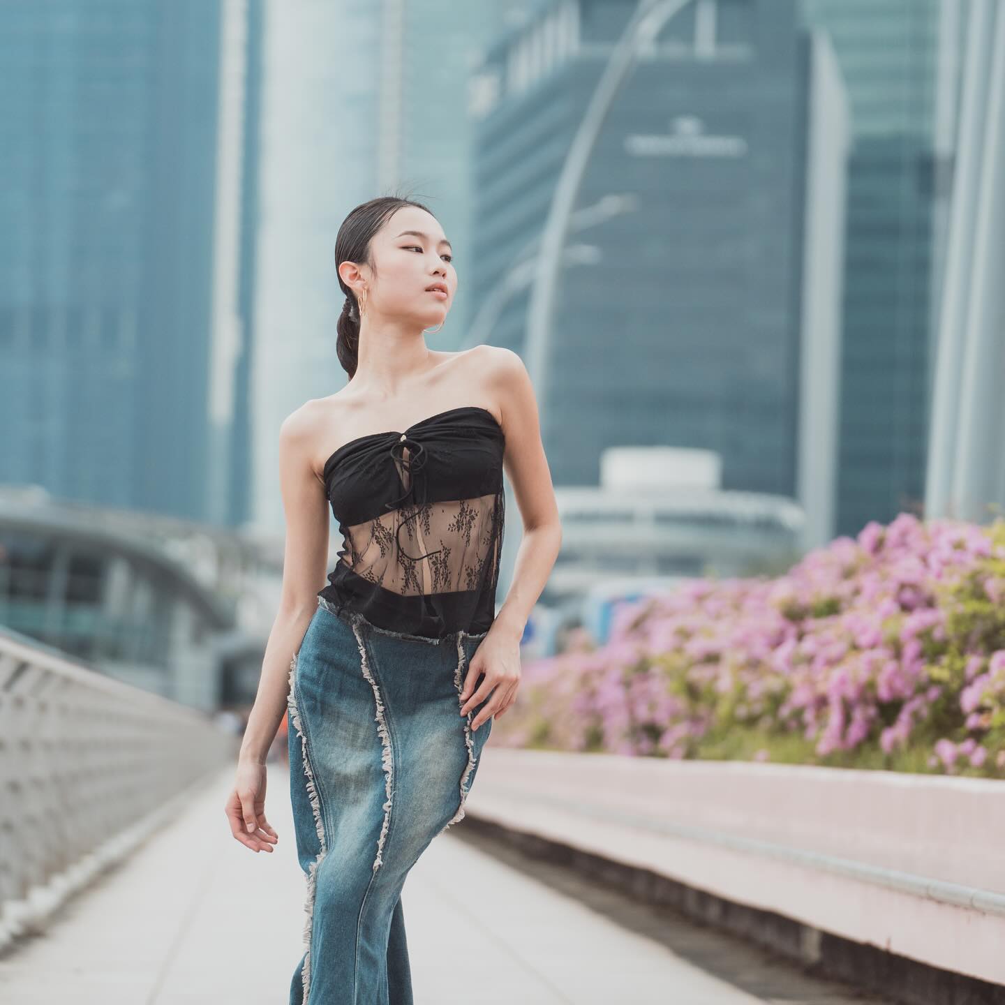 Found the guts to disturb some tourist while they are minding their own business and man they is good!
#throwback
#thisissingapore
#singaporephoto