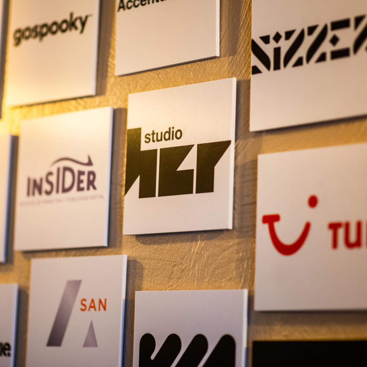 As we have a fresh start this week we wanted to look back on our adventure in Cannes one last time 🤩
Here are a couple of our favorite pictures of the week of our amazing team, the great brunches and the overal vibe we enjoyed so much!
Thanks again to our partners for the week, we can not wait to work with you all again next year.
See you there!
📷 Studio HER @jitskenap @yvettedewit
@cannes_lions @adformatie @weareraw_nl @insiderlatamoficial @embassyofdutchcreativity @yvettedewit @cinemein @jitskenap
TAGS
#womeninfilm #HERstory #HER #StudioHER #CANNES #canneslions #lions