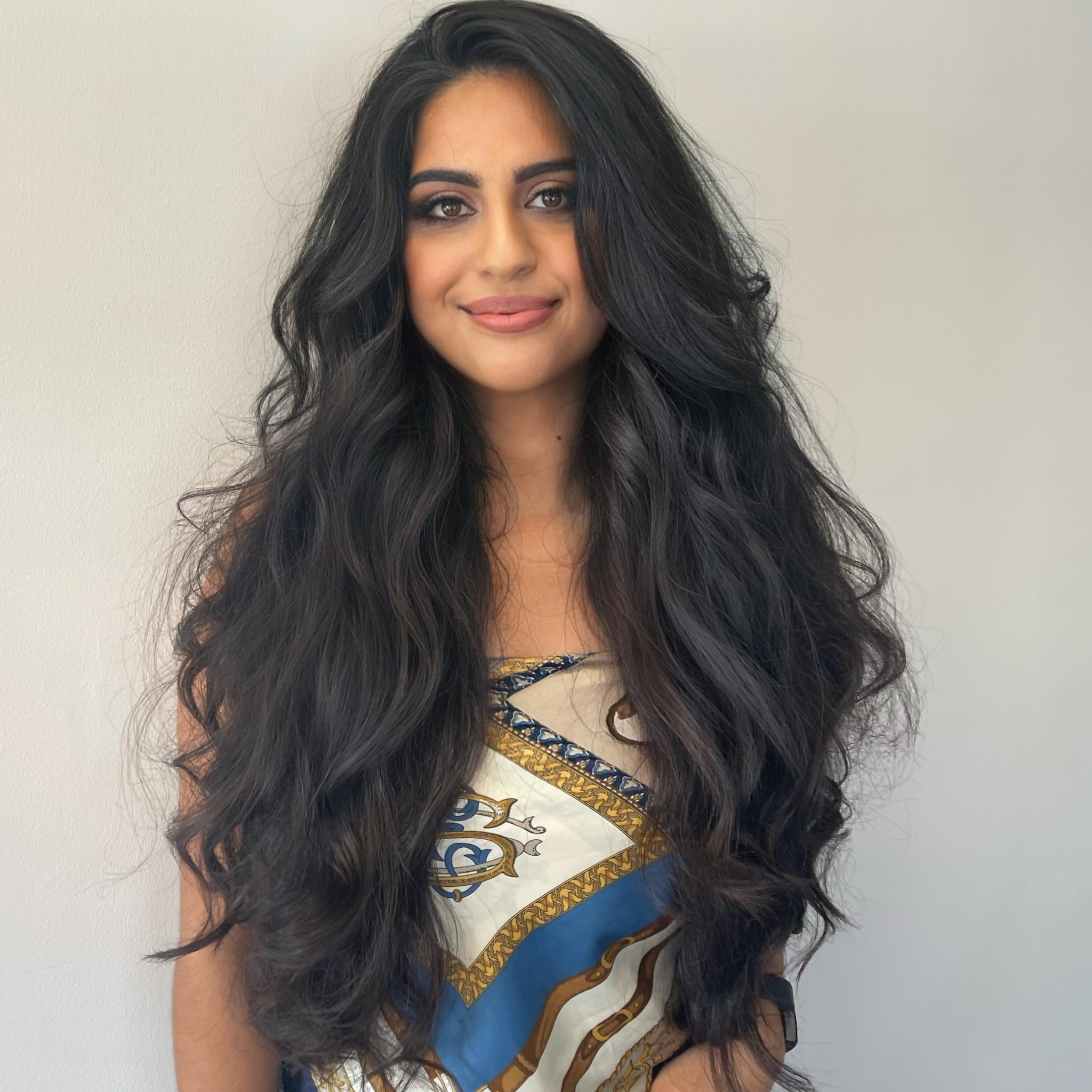 Big hair @carlthomashair and full glam @glitterrascal