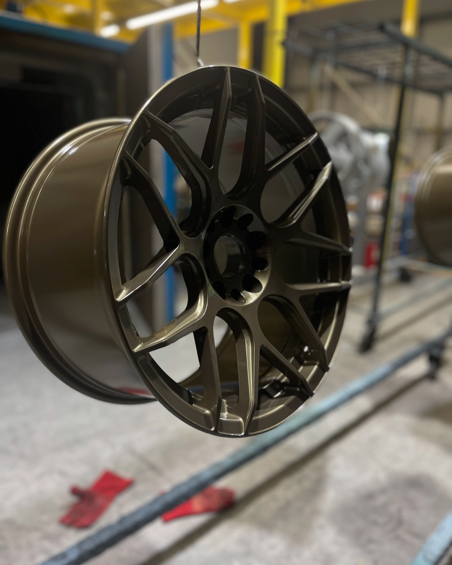 ✨ Satin Bronze ✨
After looking at a couple of sample colours, this customer was firmly set on a bronze. Initially we were sceptical, being such big wide wheels, will it look over done? The answer was not at all, we absolutely love how these have turned out!!! So much so that I’m already thinking about coating my own truck wheels in the same colour 🛞
The addition of subframes and other suspension / chassis components has really completed the look for this job.
Most importantly, the customer is happy so we’re happy!
For any powder coating needs get in touch via our website.