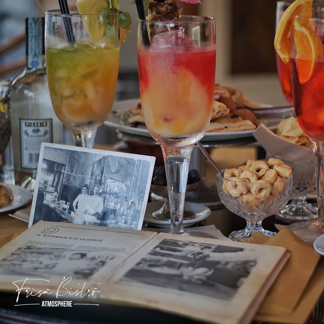 .
.
.
#RistoranteDiPesce #GastronomiaMarina #PesceFrescoDelGiorno #CenaAlRistorante #RistoranteLocale #SaporeDelMare #MangiareFuori #EccellenzaCulinaria #RistoranteDiQualità #CiboElegante #SaporiRaffinati #EsperienzaCulinaria #MenuDiPesce #MangiareConGusto #CenaRomantica #RistoranteDiLusso #cibo #buonacucina #mangiarebene #foodpic #foodpics #foods #foodstyling #cooking #cucina #delicious #dinner #eat #eating #food