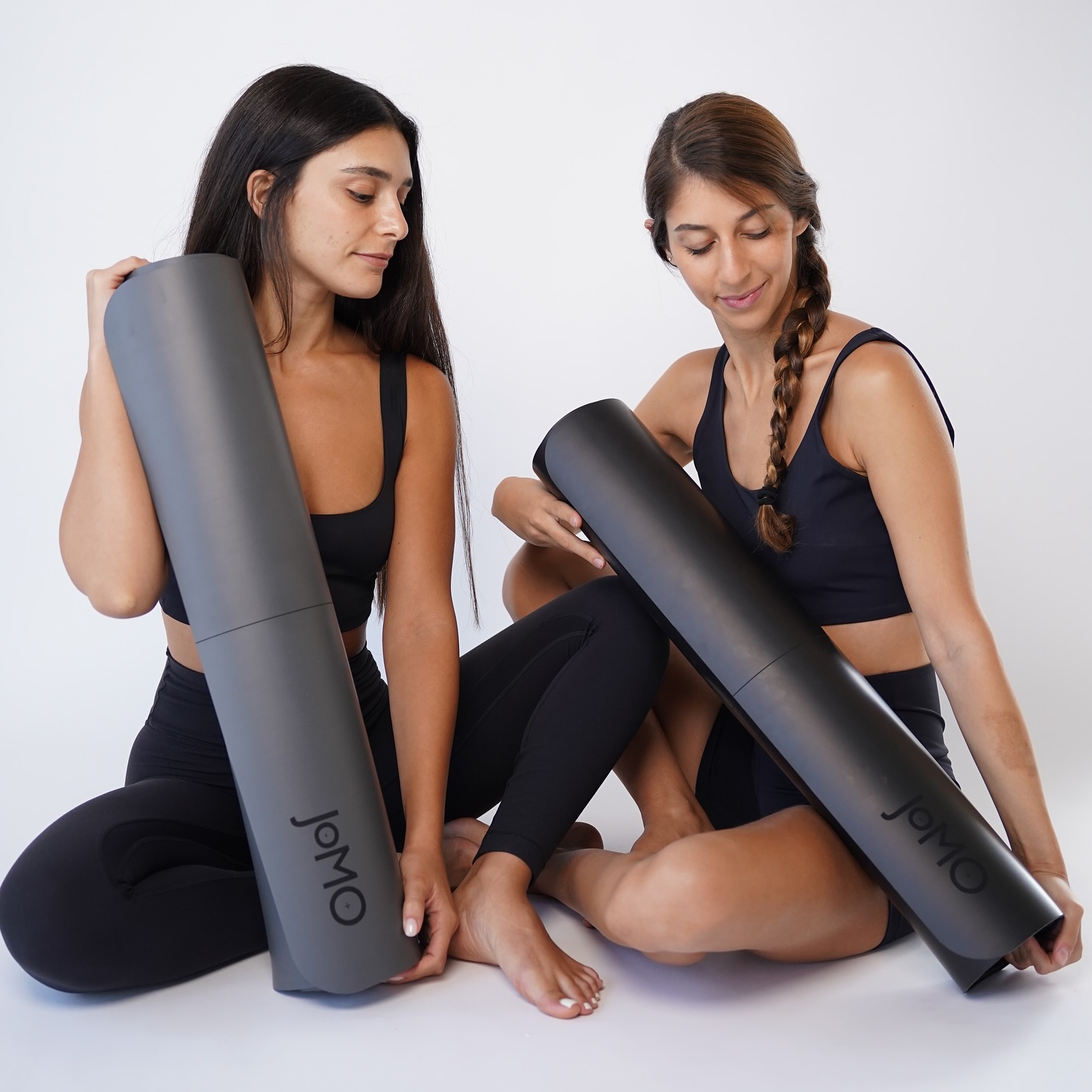 The ALIGN Mat ———
The ultimate grip for your practice.
#yogateacher #yogalifestyle #yogacommunity