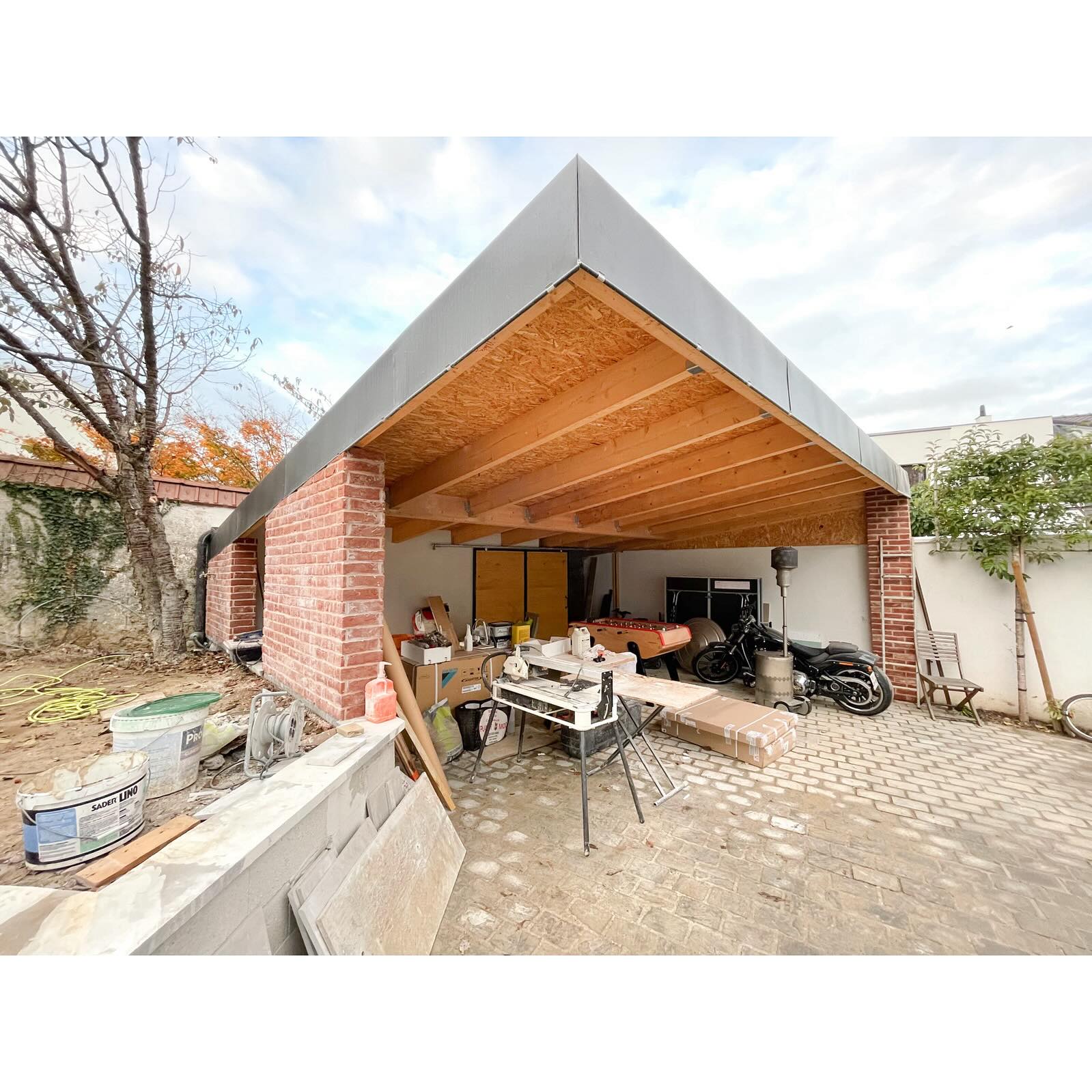 Projet_AMB
Carport
#architecture #habitatindividuel #photooftheday #abmarchitecture #projet