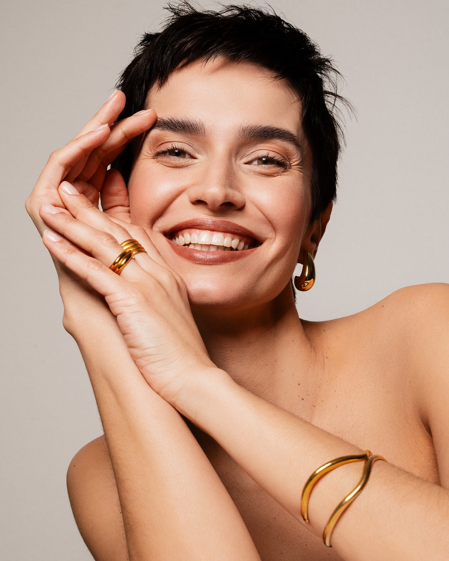 Thank you for the brilliant work💛
📸 @janapause.photo @jana.pause
@julirisinka
@nadjamaerz.mua