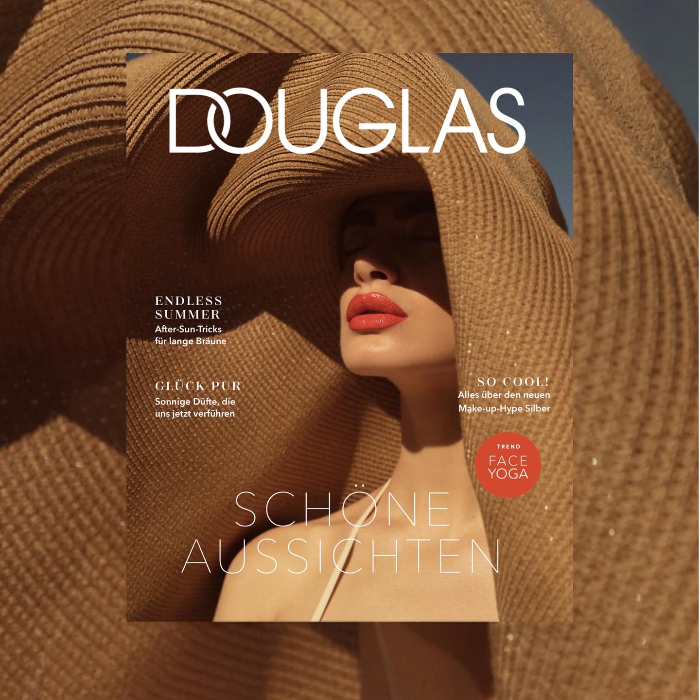 DOUGLAS MAGAZIN
Art Direction für das animierte Douglas Online Magazin, Österreich.
#amimation #nedorostangelina #editorialdesign #editorial #editorials #editorialmagazine #editorialdesigner #editoriales #design #grafikdesign #artdirection