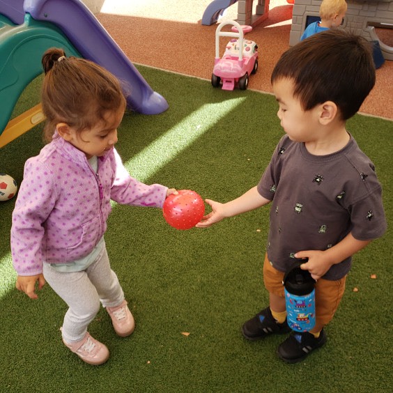 🌟 Teaching Sharing and Kindness Today, Building Tomorrow’s Leaders 🌟
At Learning Lab Preschool, we believe that every moment is a learning opportunity! When children practice sharing, cooperation, and kindness, they aren’t just building friendships—they’re laying the foundation for success in life. 🌱✨
Research shows that kids who develop pro-social behaviors early on are better equipped to navigate the world, forming strong relationships and handling challenges with confidence. These skills help them thrive not just in school, but in life! 🌍💪
Through fun activities, our little ones are learning how to work together, take turns, and show empathy—skills that will carry them far in their future! 👫💖
#PreschoolLife #EarlyChildhoodEducation #SharingIsCaring #RaisingKindLeaders #ProSocialSkills #LearningAndGrowing #FutureReadyKids