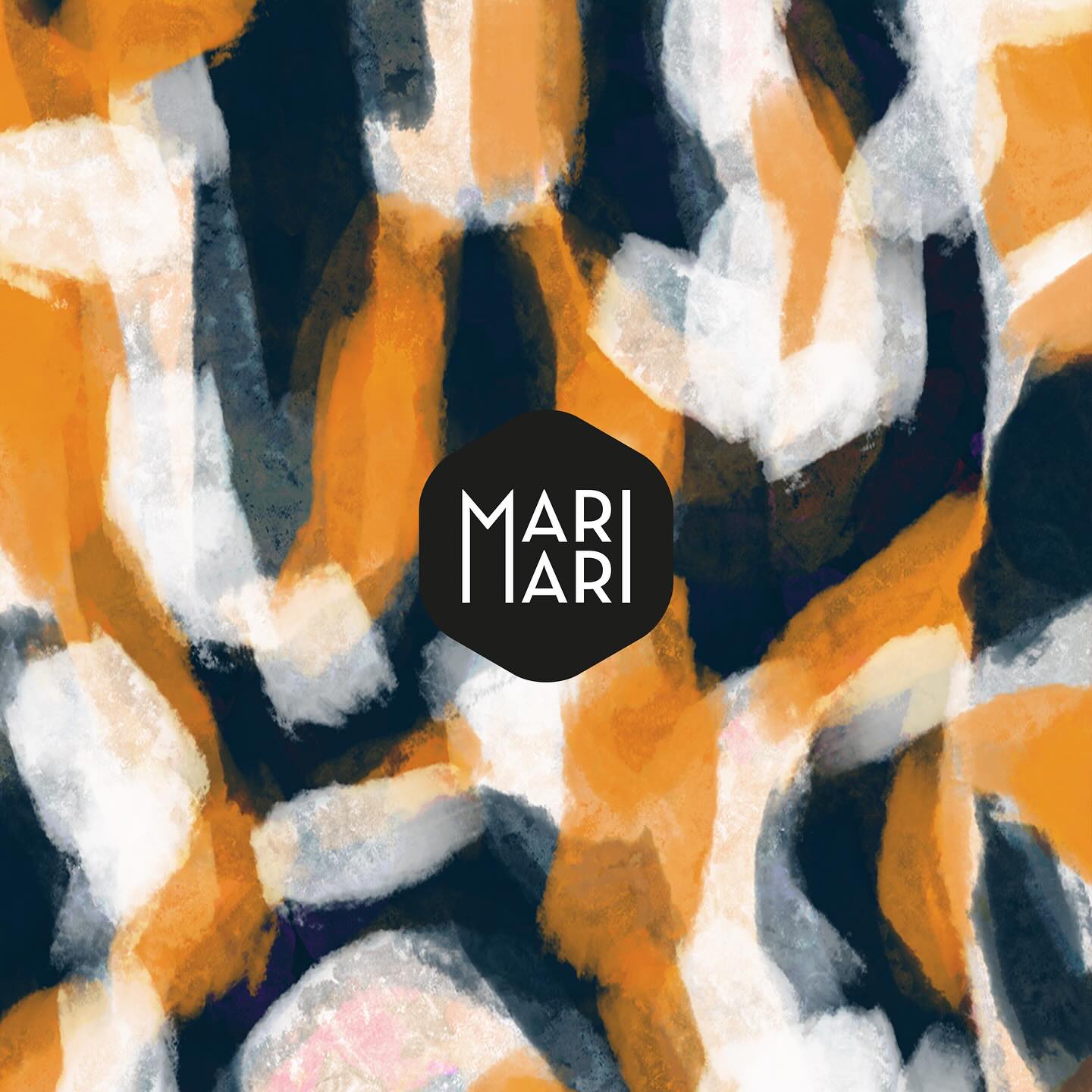 #novemberblues
Soon online with Studiomarimari. Pattern and Printdesign from Hamburg
We are currently working on a lot of things at the same time, it remains exciting. 👻First of all our landingpage is online🥳The next steps will take place online very, very soon-hopefully
#studio_marimari #printstudio #textilestudio #textiles #fashionprint #pattern #textileprint #patterndesign #trend #colour #surfacepattern #printdesign #printtrends #fashiondesign #fashiontrends