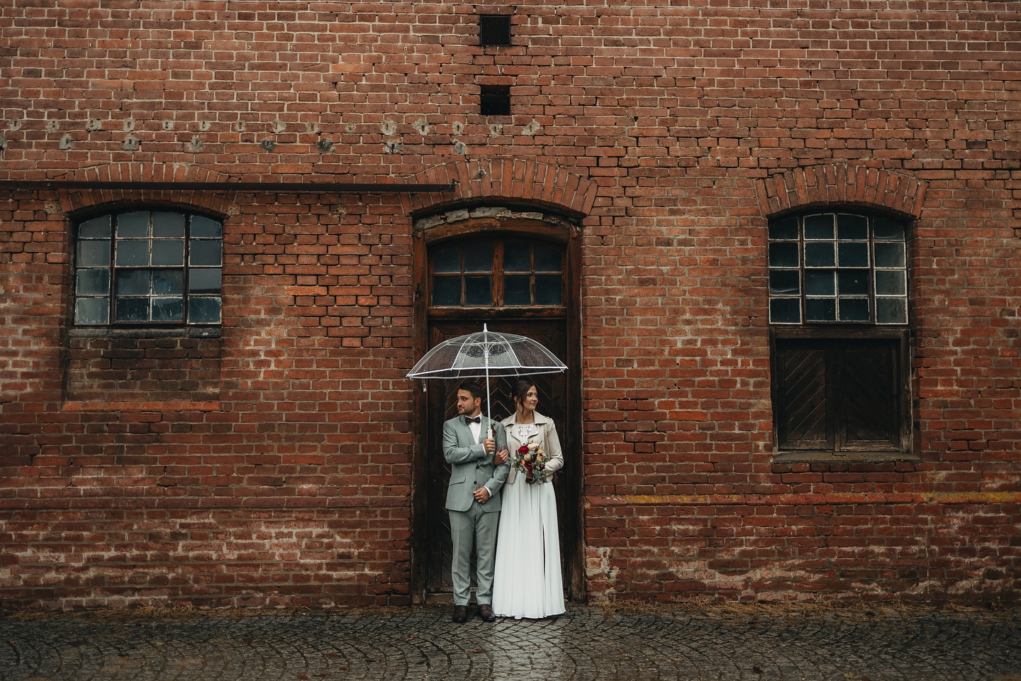 ✨ Sneak Peak ✨
Location: @landgasthof_linke_neuhofen
#wedding #weddingphotography #aboutlastweekend #rainy #rainywedding #together #love #fotografiegoetz