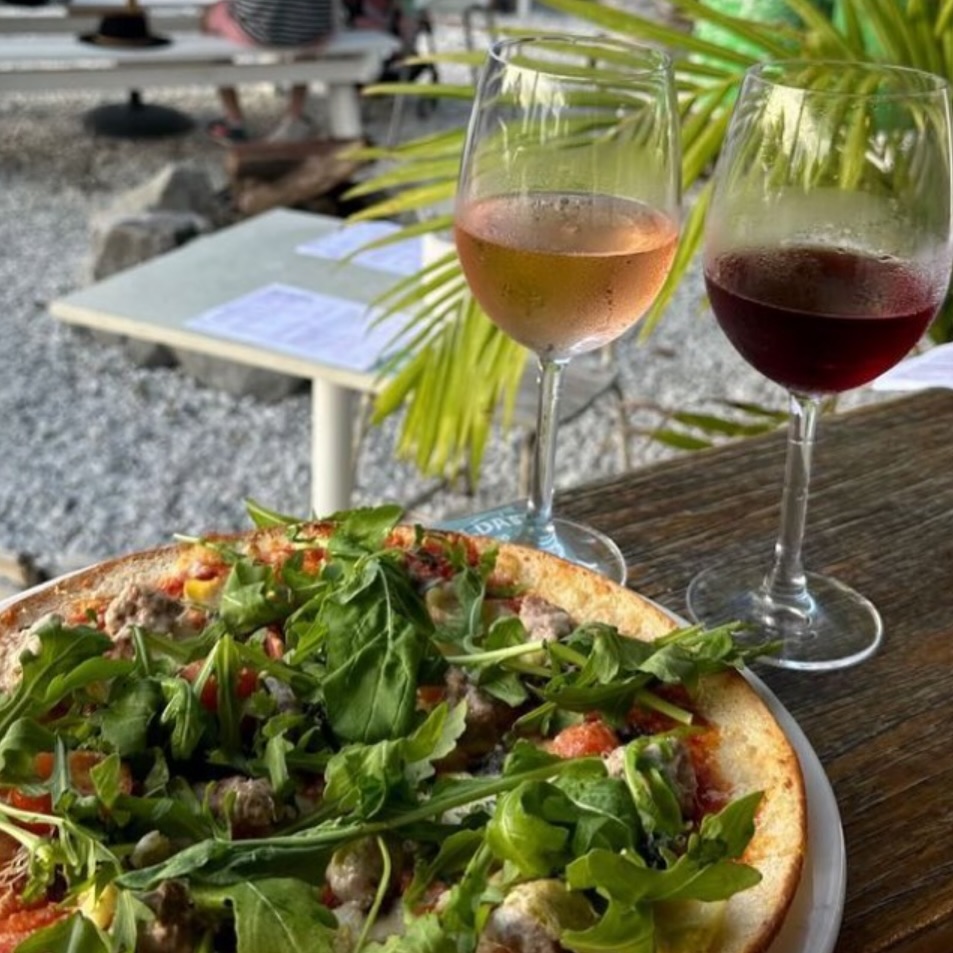 Anyone else get excited to dine out with mates and find a menu of fun lo-fi wines and local tap beers? Or just-brewed kombucha and freshly juiced juice?
Grab your crew, raise a glass (or two) and cheers to good times and even gooder hydration options.
Pouring arvo wines and more
Thurs + Fri from 5pm
Sat + Sun from 12pm