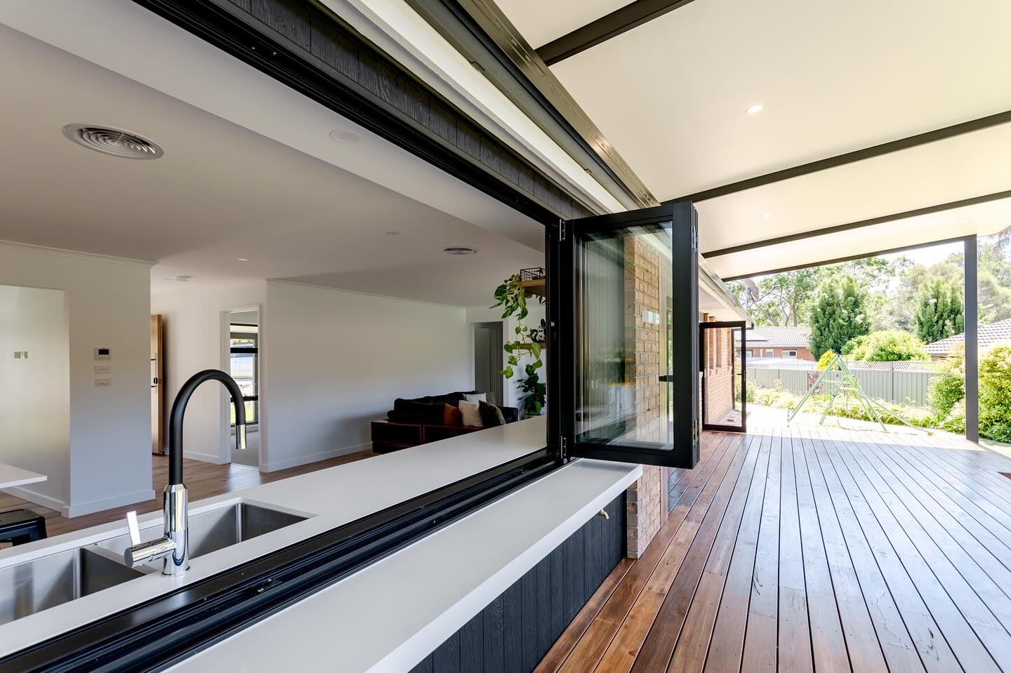 Creating the spaces in between. Photo credit to @taylahcunninghamphotography