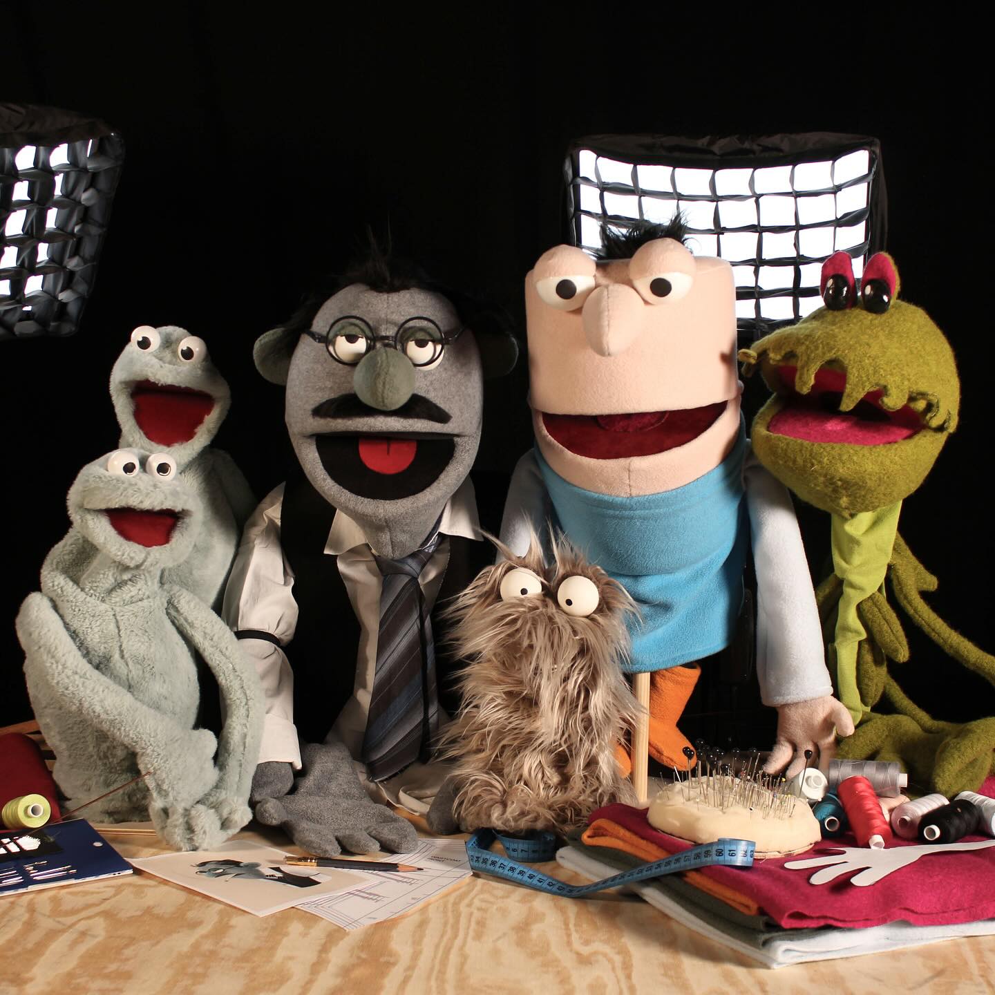 For en gjeng! 😃
#hånddukker #formidling #formidlingtilbarn #skapertrang #sandnesmedia @jonlovaas_scenographer @hansjorgensandnes