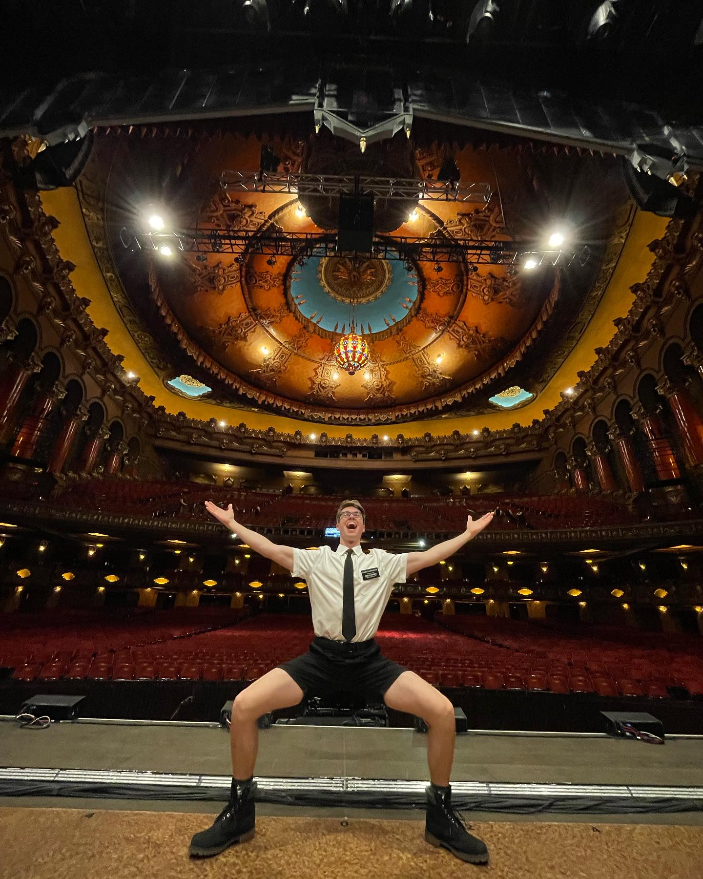 ~St. Louis/San Antonio 🛟🎤🧗🏕️~
#hattrick #tour #floatingdowntheriver