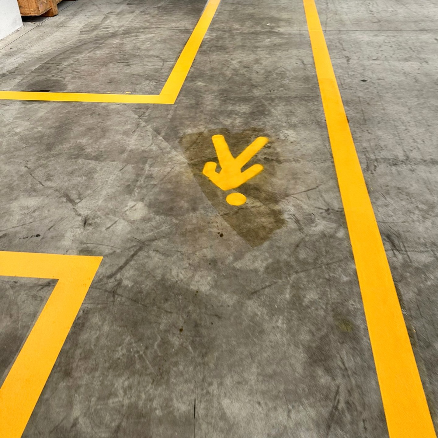 Hai bisogno di realizzare la segnaletica orizzontale per il tuo immobile industriale o parcheggio?👷♀️
🟡🟡 Contatta ITALFEM Group per ricevere un preventivo dettagliato!✅
🌐 www.italfemgroup.it
📱 +39 0382 373543
#costruireperrealizzareituoisogni #segnaleticastradale #segnaleticaorizzontale #giallo #edilizia #ediliziaspecializzata