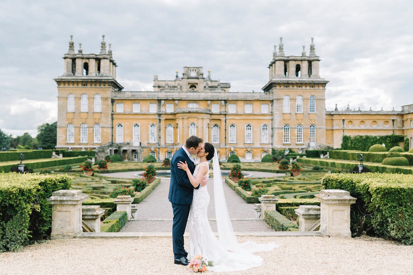Maria & Jacob… It was a wonderful wedding in @blenheimpalace
…
#oxfordweddingphotographer #blenheimweddings #londonweddingphotographer #fineartweddingphotographer