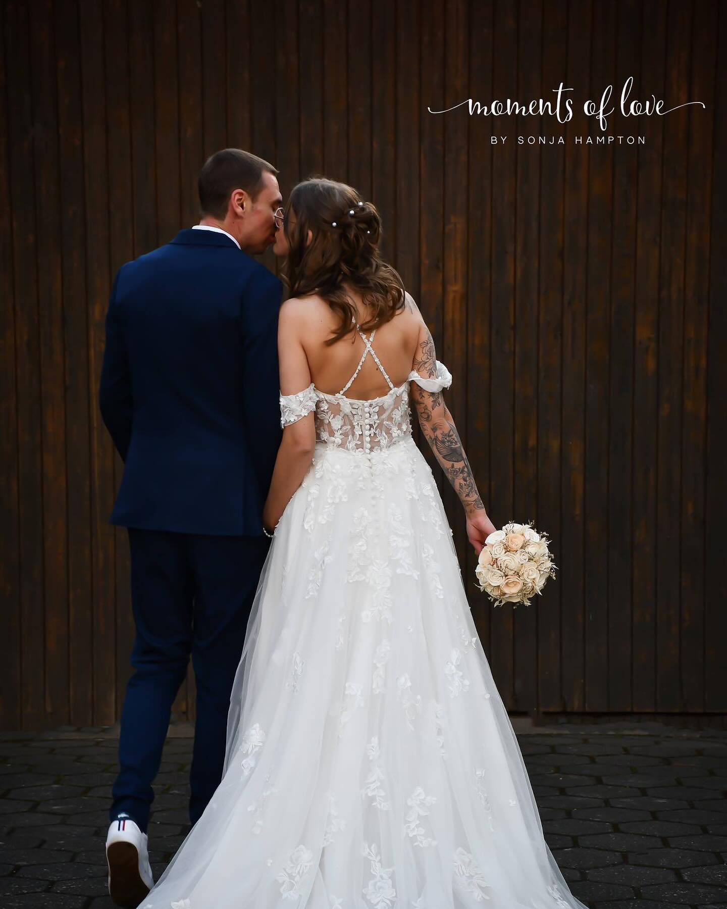 Vielen Dank liebe Selina für dein Vertrauen. Es hat mir ganz viel Spaß gemacht und ich freu mich dass ich ein Teil eures großen Tags sein durfte. #weddingphotography #brautstylingluxemburg #brautstylingtrier #mobilesbrautstyling