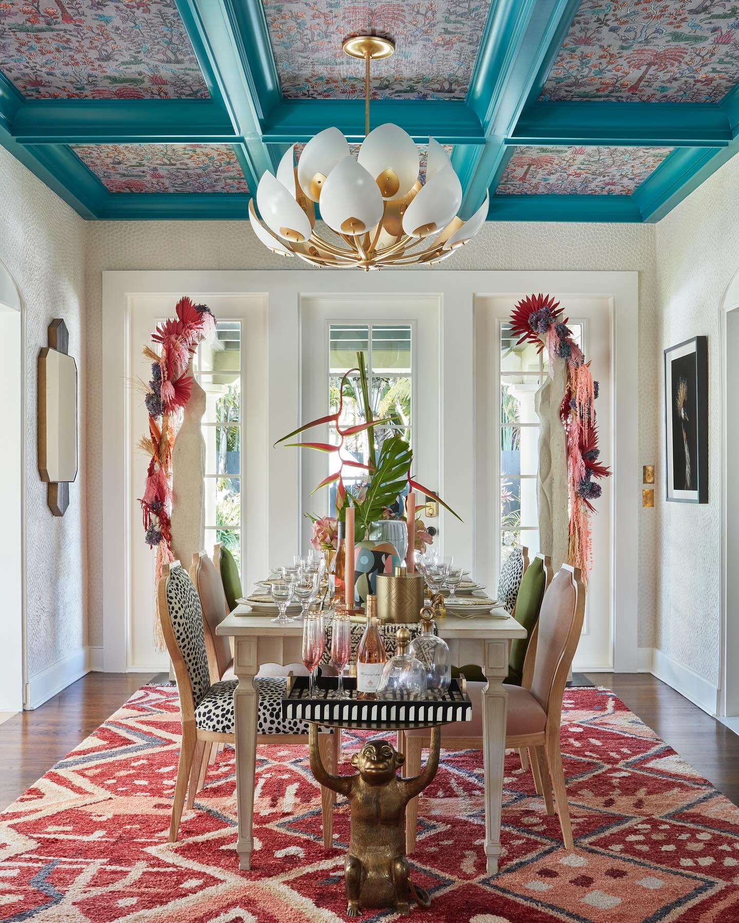 Can’t wait to deep dive into @kbshowhouse Palm Beach and see all of the amazing designs! From what I’ve seen so far there is a lot of color which I love. The house is open through March 17 for those of you that can make it, unfortunately I can’t make it but I’ll be delving heavily into the photography this weekend. For those of you that made it to the showhouse, what did you think?!
It has me feeling nostalgic about my first Kips Bay Showhouse in Palm Beach where I designed the dining room, affectionately called Wonderland (pictured).
Designer: Yours Truly
Photographer: @brantleyphoto
#kipsbaypalmbeach #interiordesign #diningroom #color #kbpalmbeach