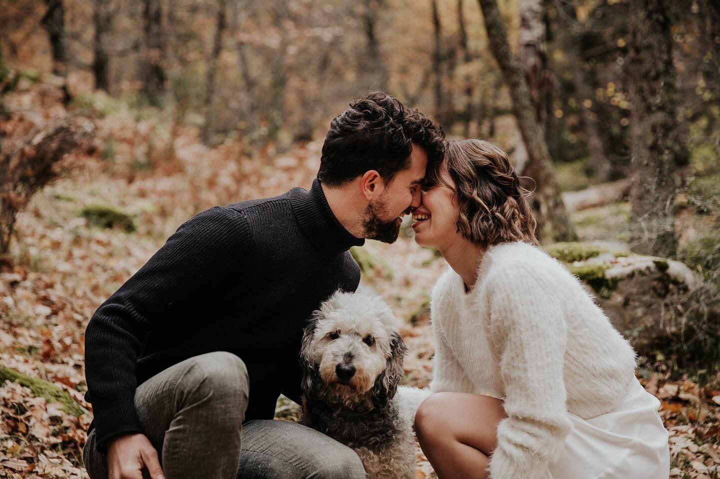 Ahora que acaba el otoño queríamos mostraros las preciosa sesión que le hicimos a S&J en este emblemático entorno el la Sierra de Guadarrama. #canencia #sierradeguadarrama #comunidaddemadrid #otoñoencanencia