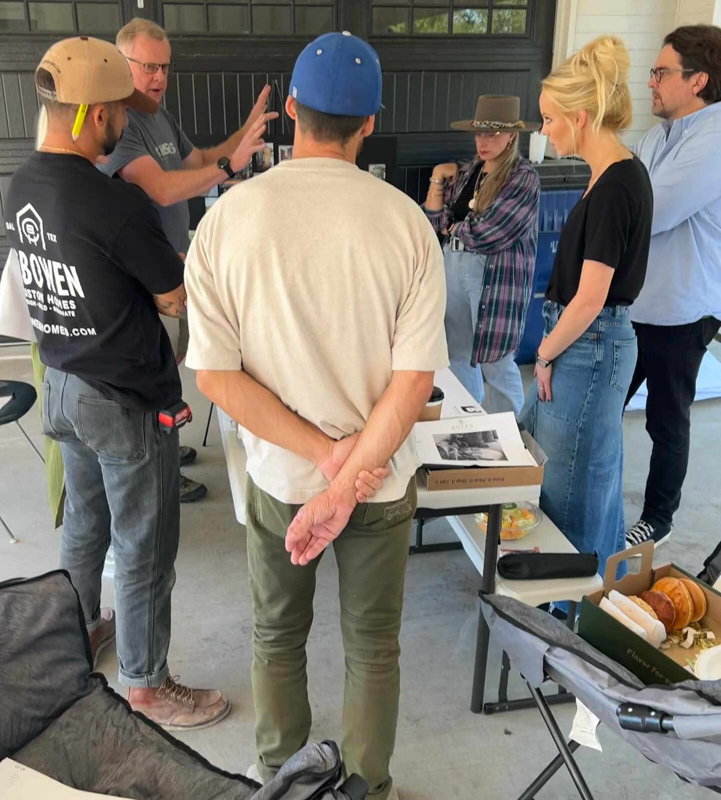 Looking forward to an amazing collaboration with this dream team! @cbowenhomes @ab.co.interiors @bradbarnhart @thewetzels_design @estesdesigngroup