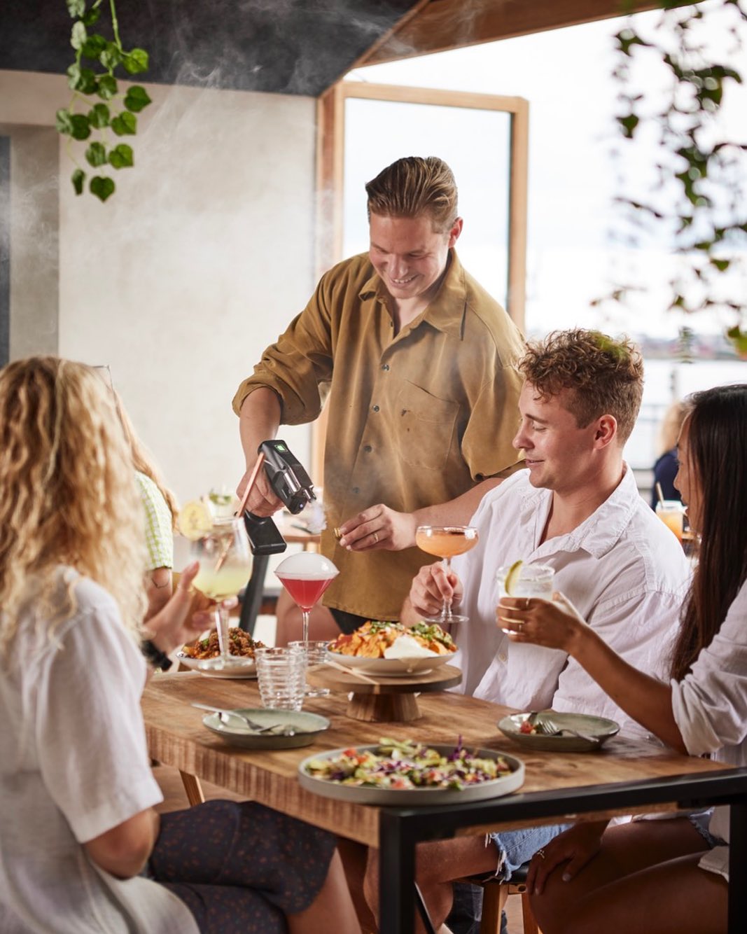 Did you know we offer bottomless bar when you’re hosting a Julefrokost with us? 🙊
📷 @madsnordvig
#julefrokost #aarhus #adlibitum