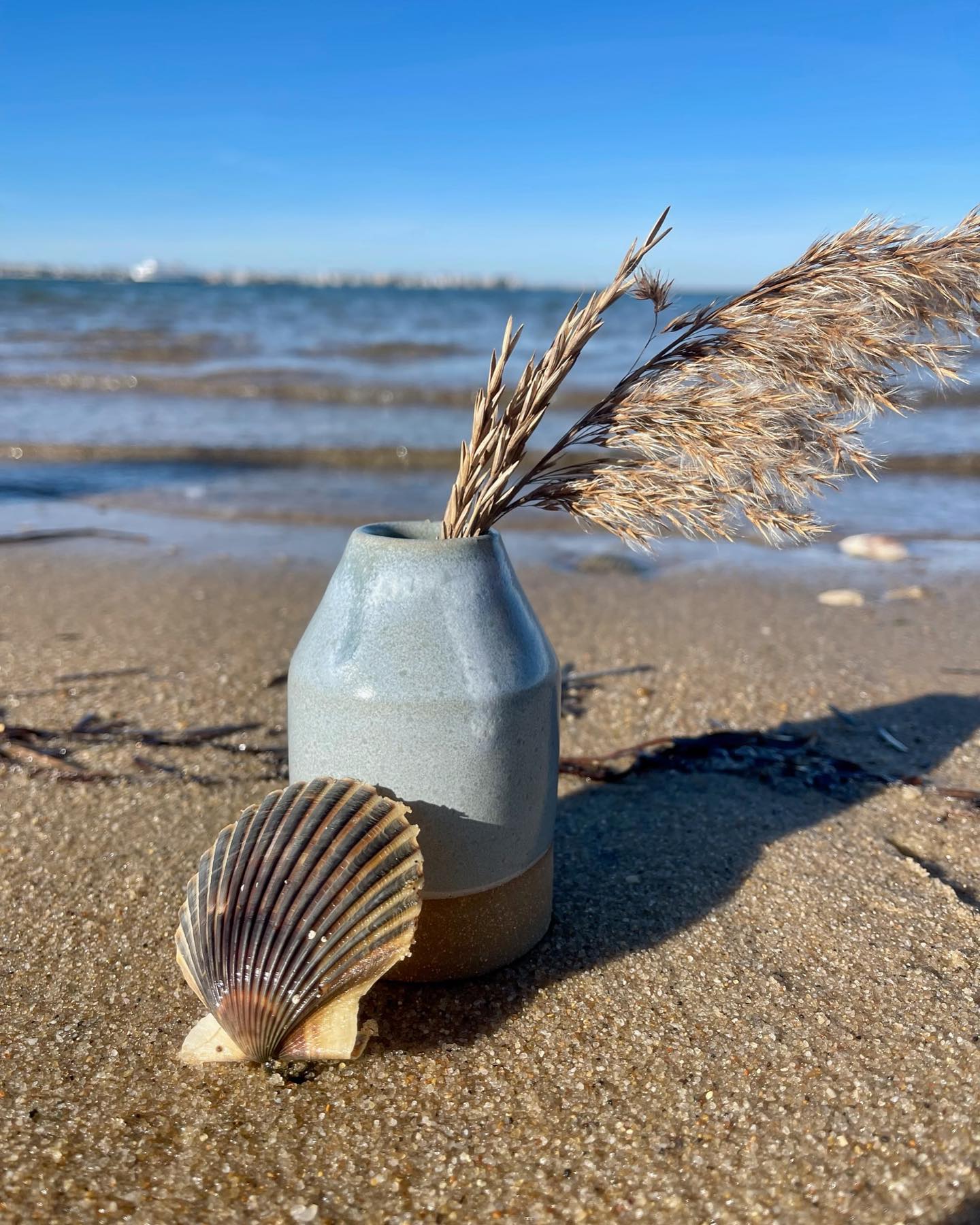 Looking for host gifts $35 and under? Snap up some adorable bud vases ahead of the holiday season!
P.S. use code NIM15 for 15% off everything in my Etsy shop :)