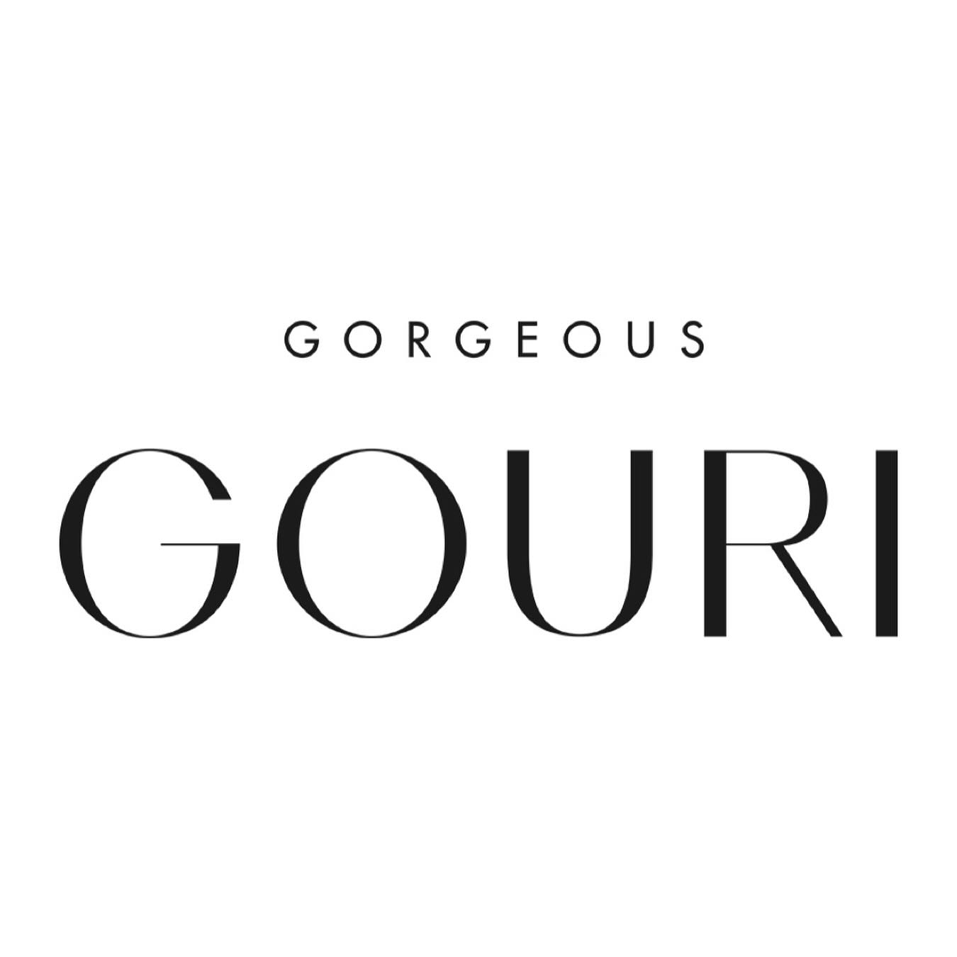 ✨ GOURI - TEKUTÝ LIFTING ✨
Objavte nový rozmer vo svete dermálnych polymérov 🔗
• podpora tvorby vlastného kolagénu = spevnenie a napnutie pokožky
• zvýšenie elasticity pokožky ihneď po ošetrení stimuláciou vlastného elastínu v pokožke
• výrazné zredukovanie vrások
• zásadné zlepšenie kvality pokožky a prirodzené omladenie
• rozplynutie v pokožke vďaka tekutej konzistencii bez obsahu mikročastíc
• maximálna bezpečnosť - materiál je netoxický, nepyrogénny a biokompatibilný
• 10 bodová aplikácia
• viditeľný efekt hneď po aplikácií, maximálny výsledok 7-14 po aplikácií
~ info@bianca.sk
#gouri #hydratation #skinglow #healthyskin #youngskin #bybianca